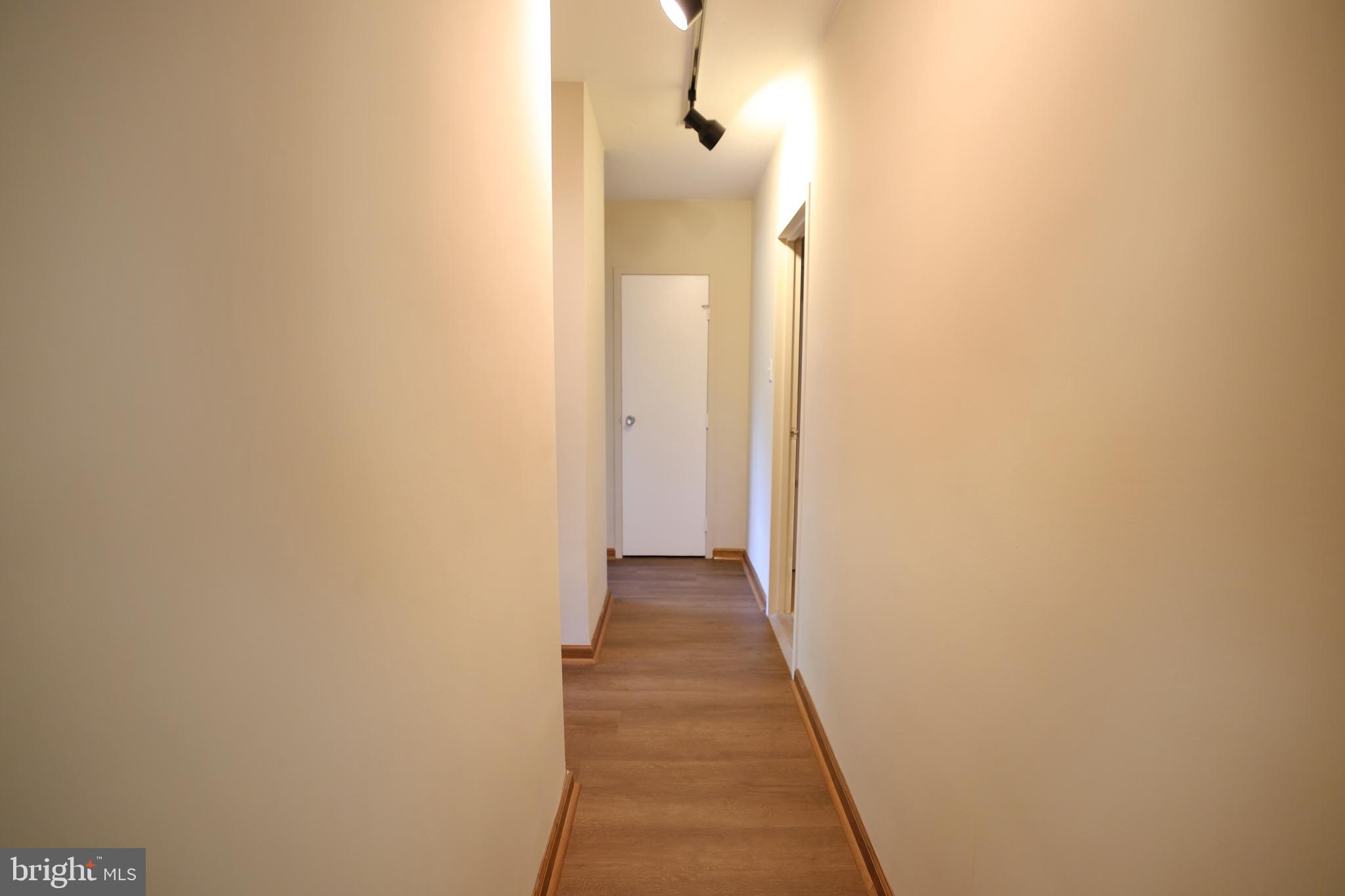 ELKINS PARK HOUSE - Residential