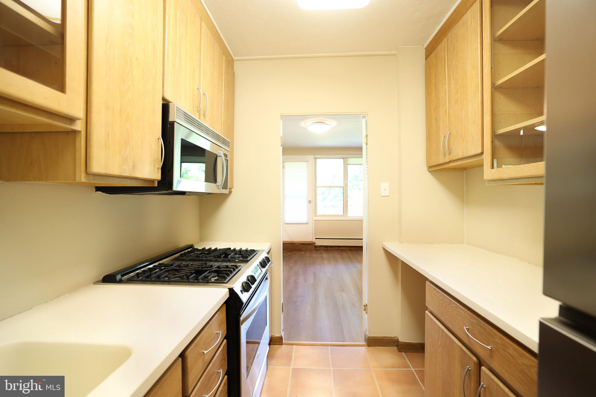 ELKINS PARK HOUSE - Residential