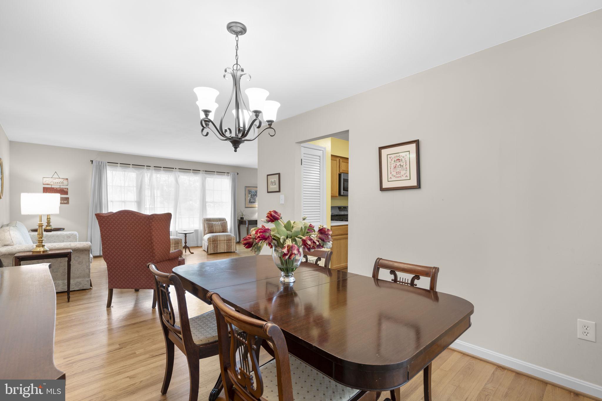 BROOKVILLE KNOLLS - Residential