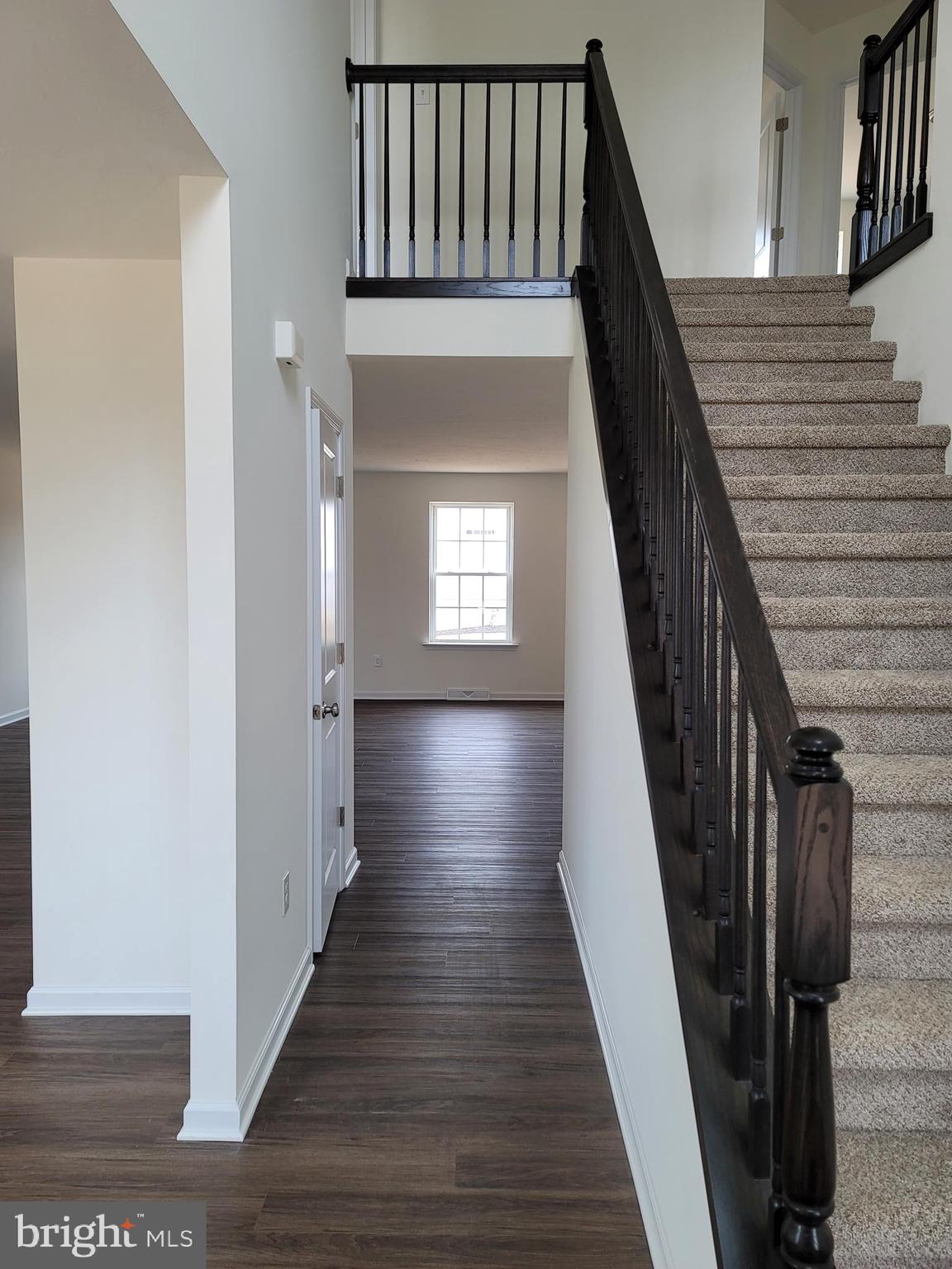 KINGS COURT AT BROWNSTONE - Residential
