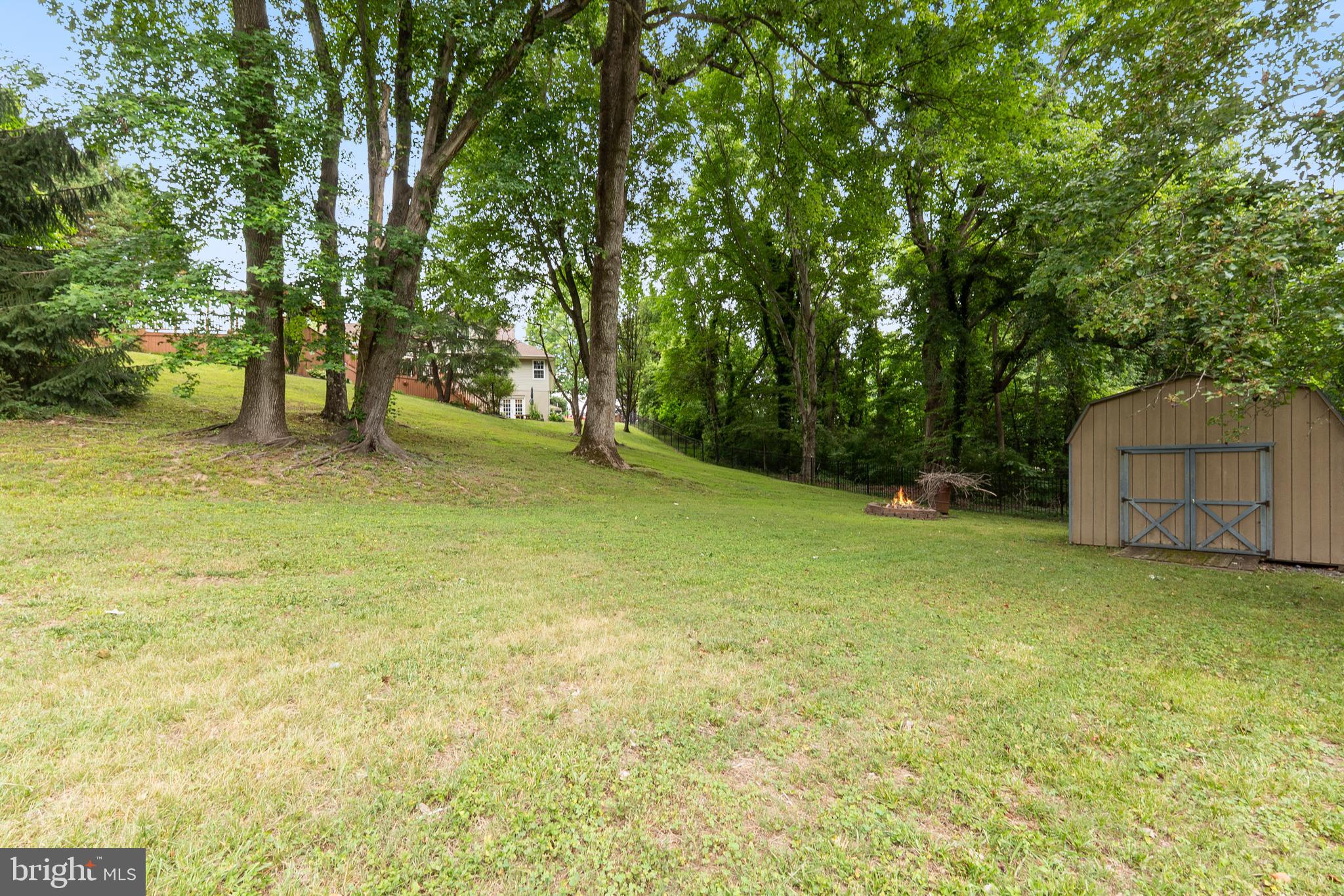 BELLA VISTA - Residential