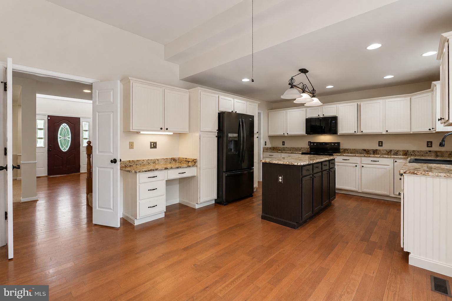 BELLA VISTA - Residential