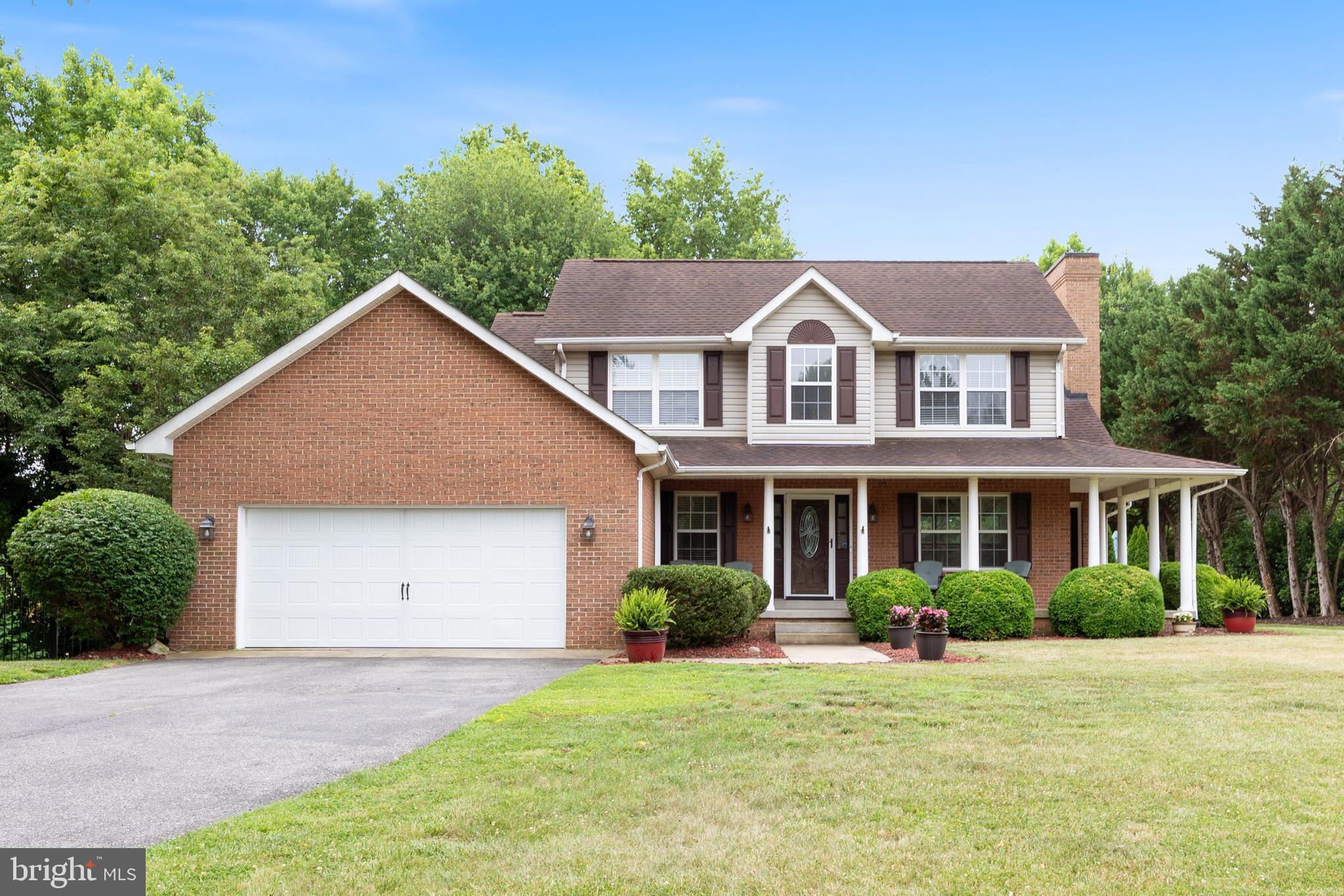 BELLA VISTA - Residential