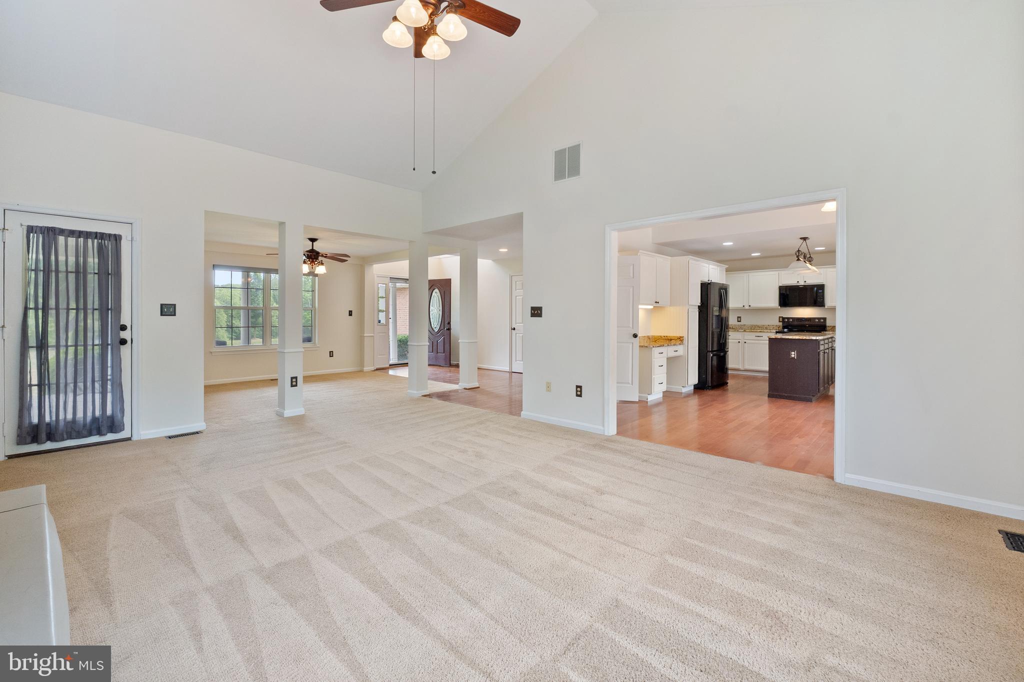 BELLA VISTA - Residential