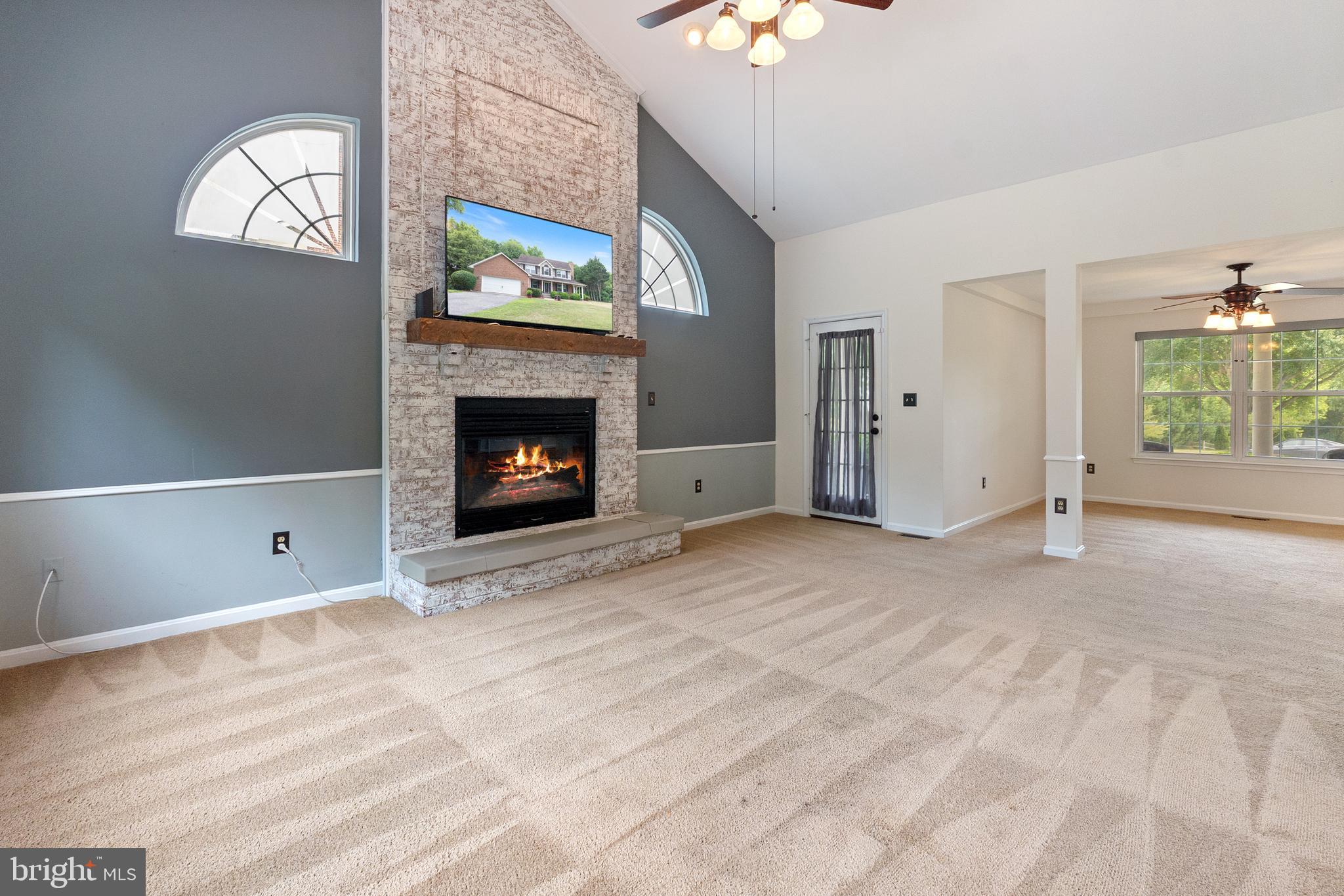 BELLA VISTA - Residential