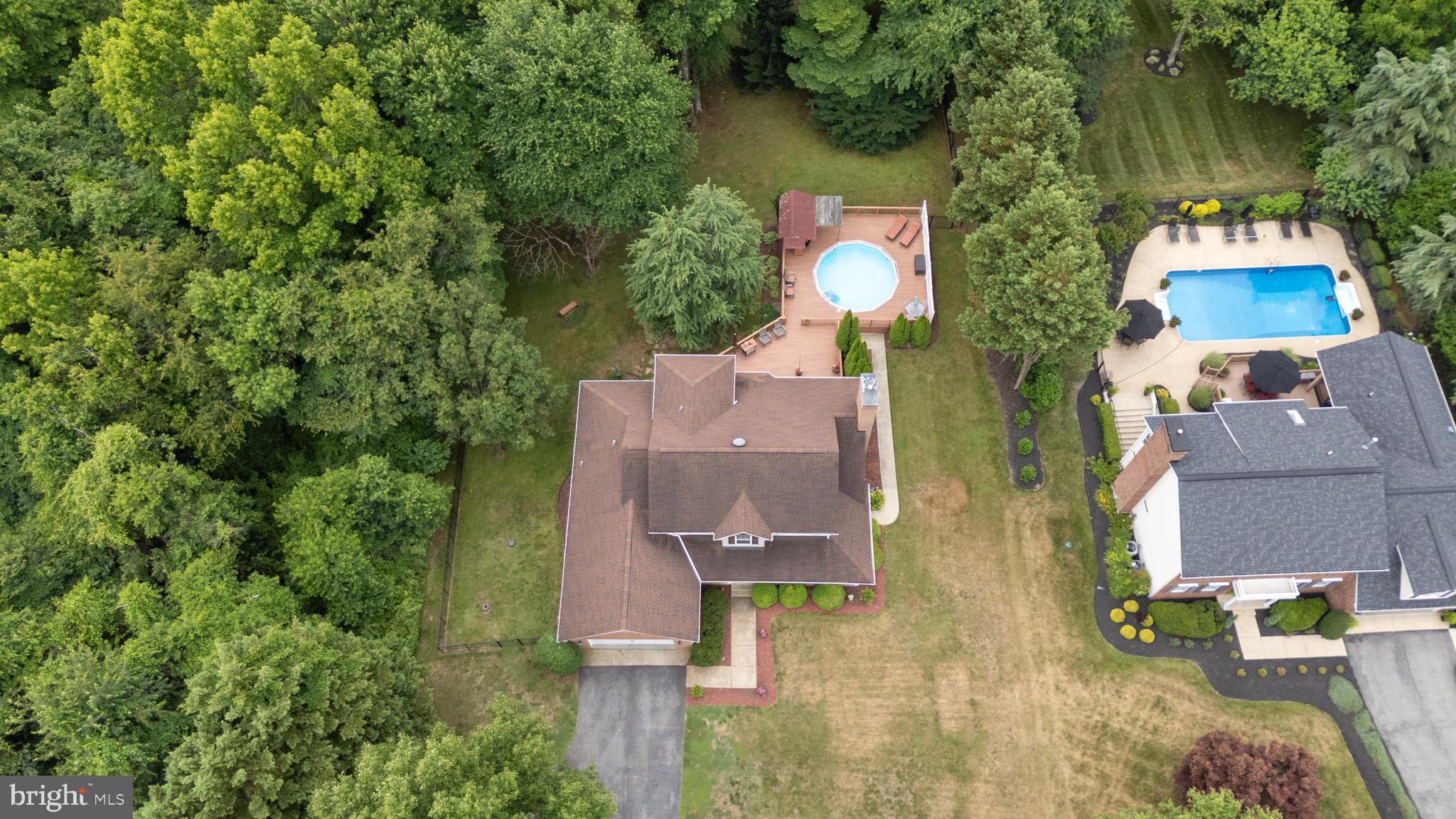 BELLA VISTA - Residential