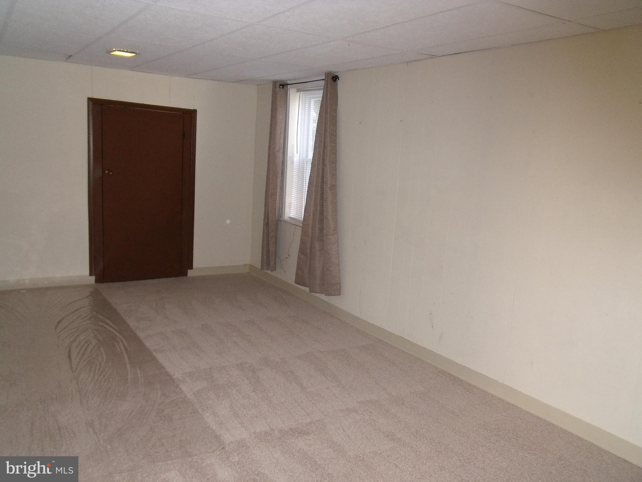 HALLAM BOROUGH - Residential