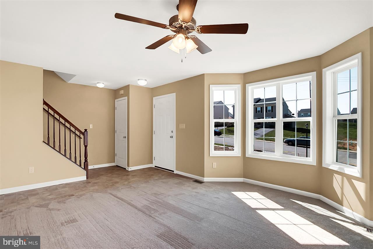 CHAPEL RIDGE - Residential