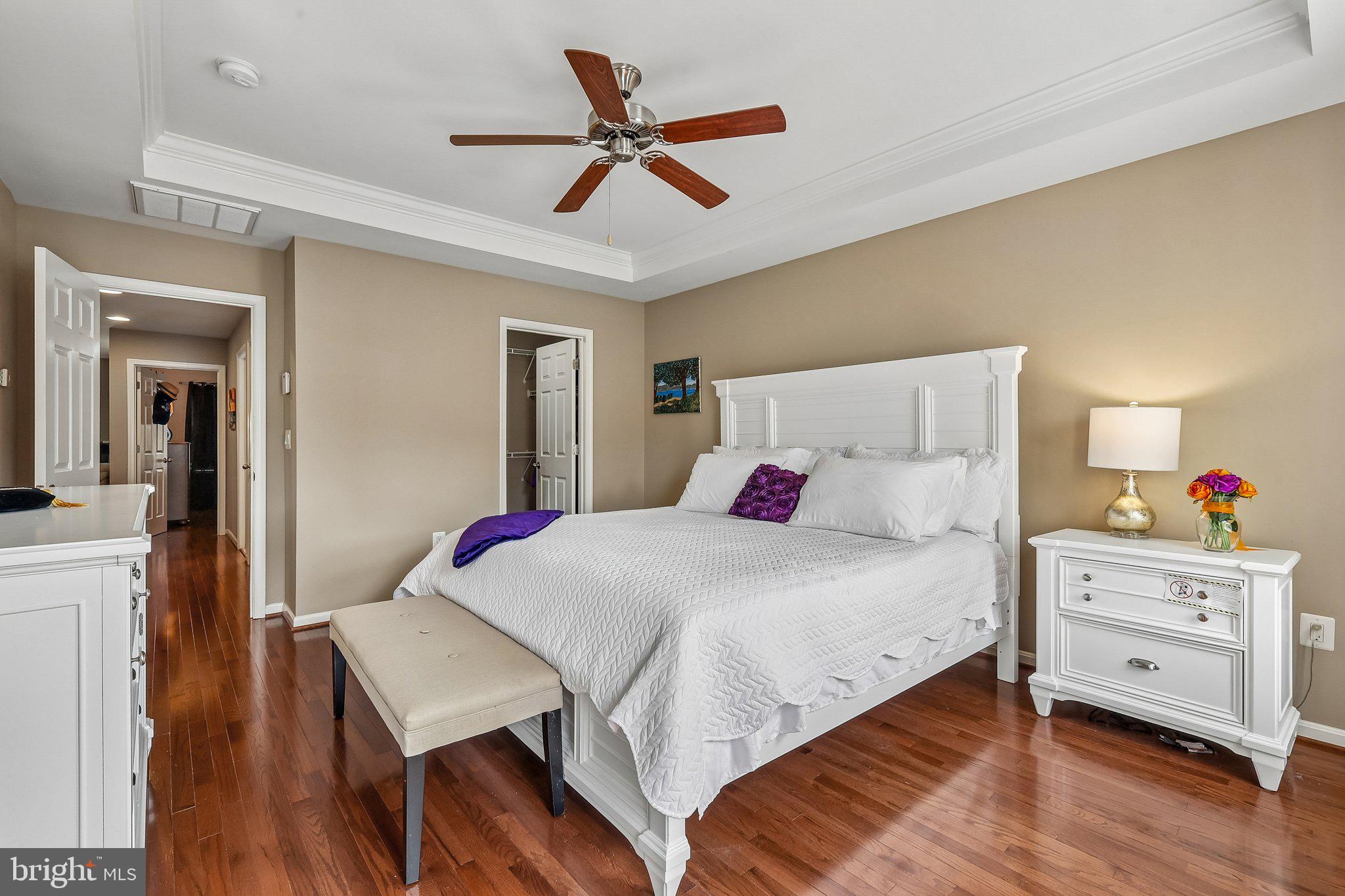 MADISON CRESCENT - Residential