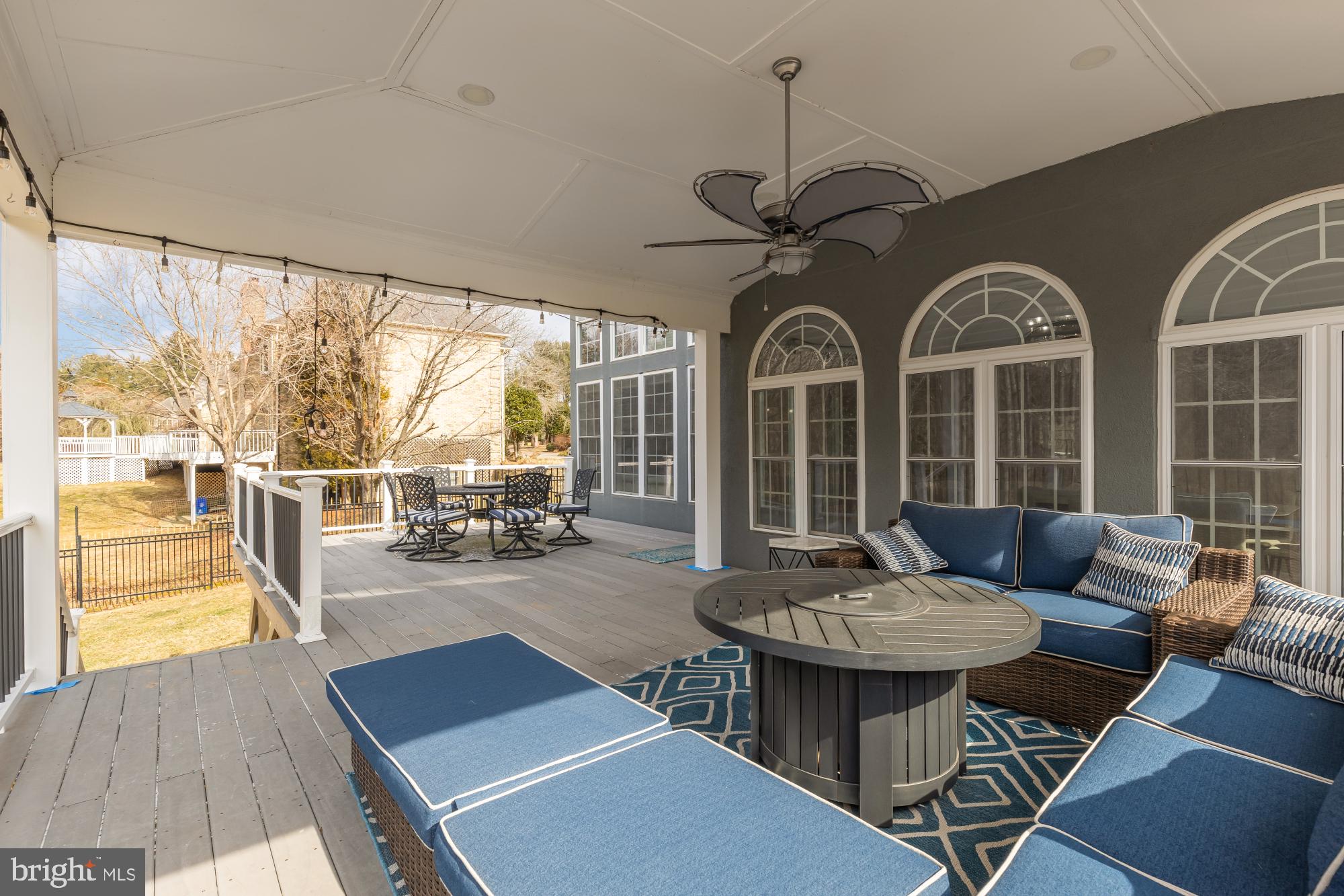 STONEY CREEK ESTATES - Residential