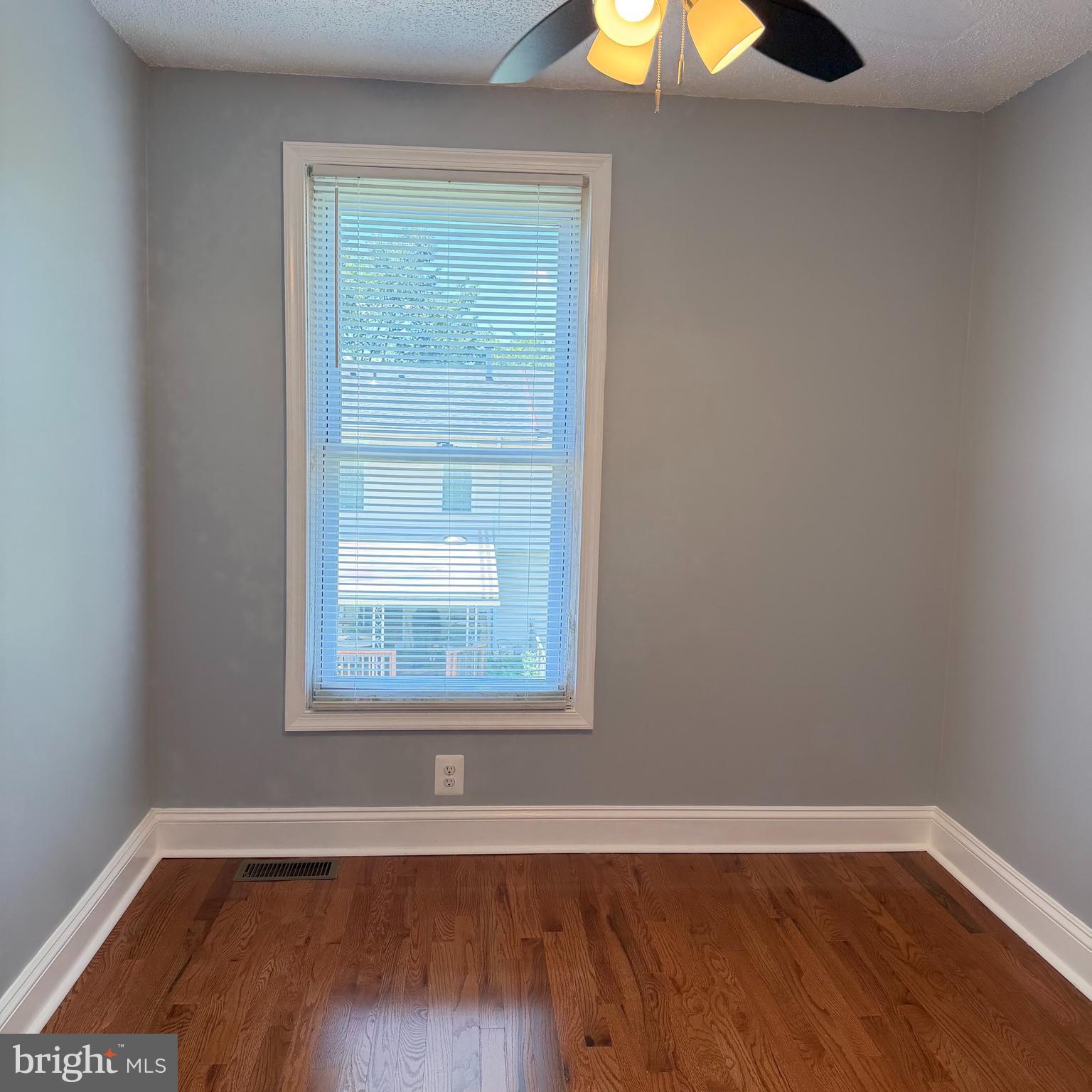 SANDTOWN-WINCHESTER - Residential