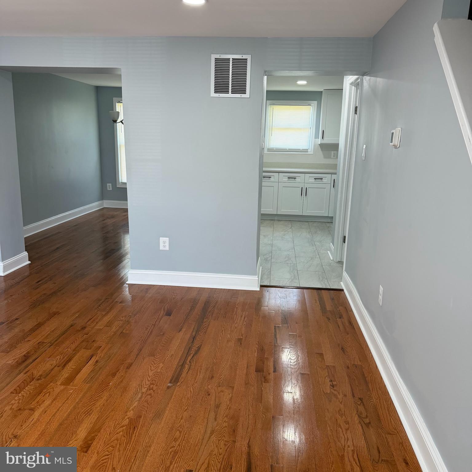 SANDTOWN-WINCHESTER - Residential