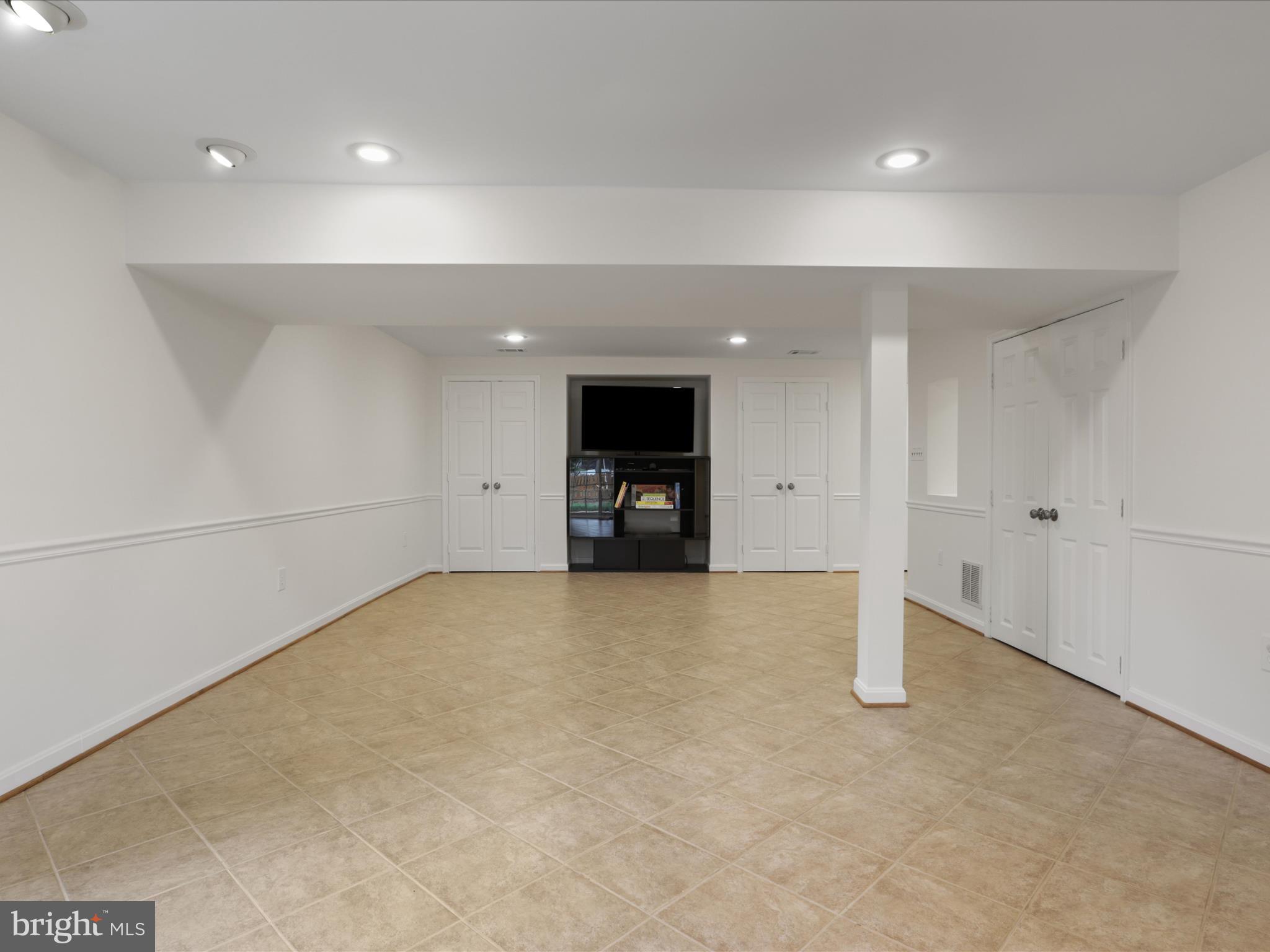 SENECA RIDGE - Residential