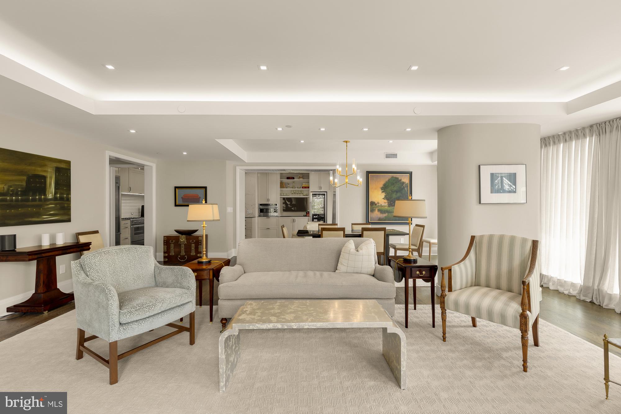 WEST END - Residential