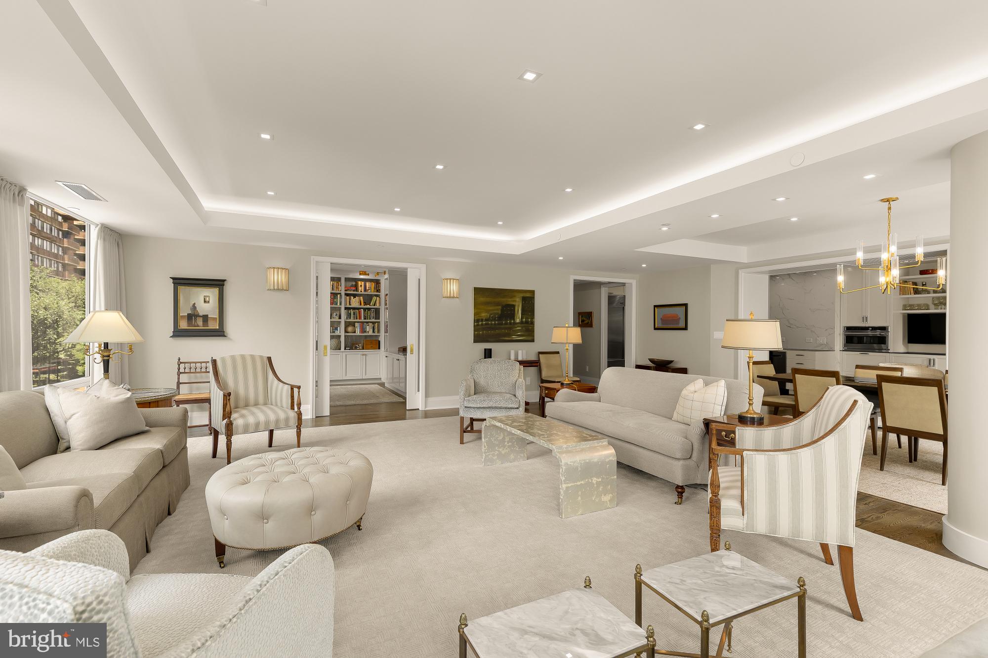 WEST END - Residential