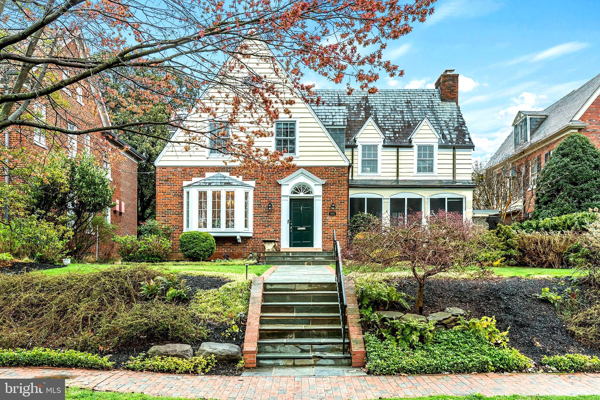 CHEVY CHASE VILLAGE - Residential