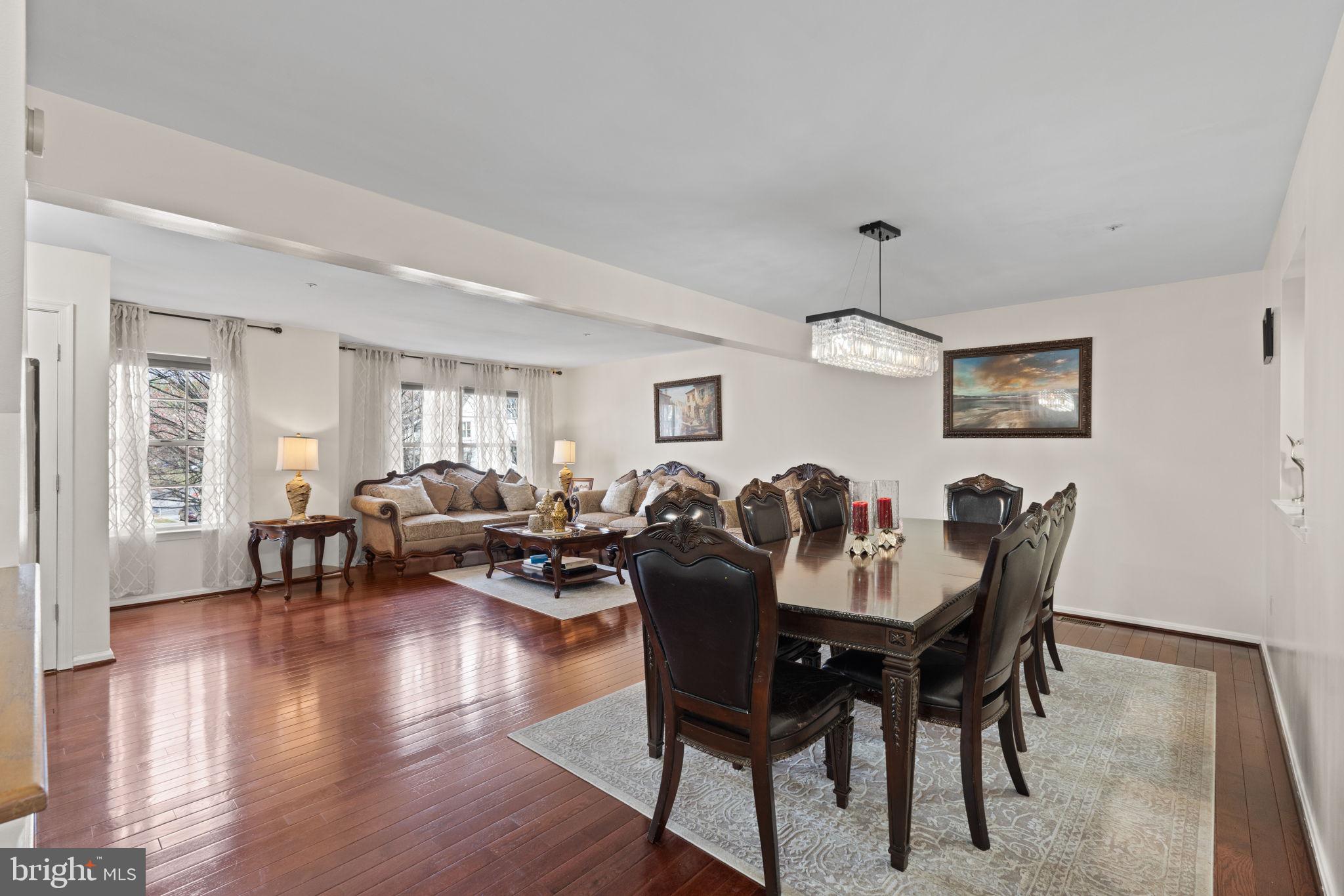 VILLAGE OF HICKORY RIDGE - Residential