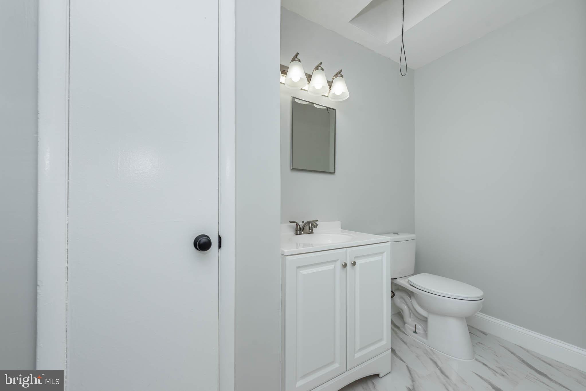 FRANKFORD - Residential Lease