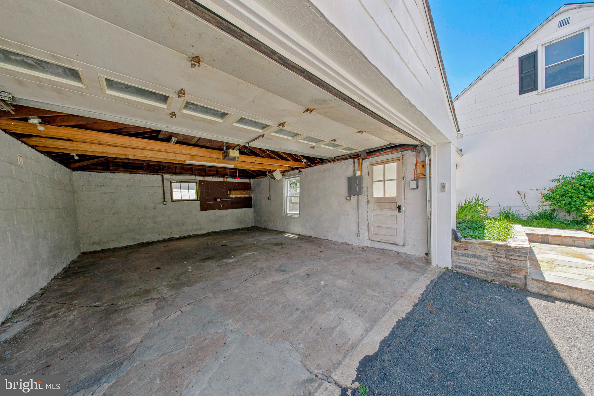 CARNEY - Residential