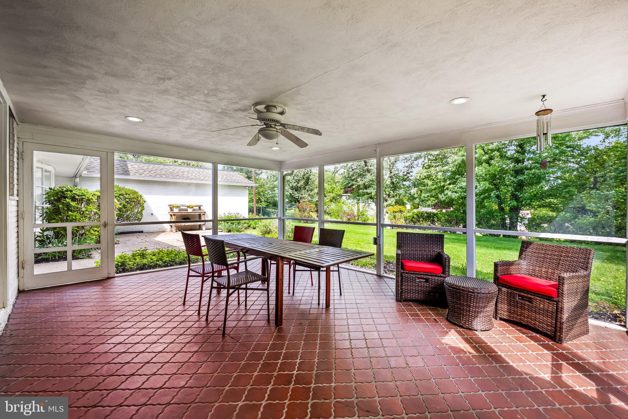 DUMBARTON HEIGHTS - Residential
