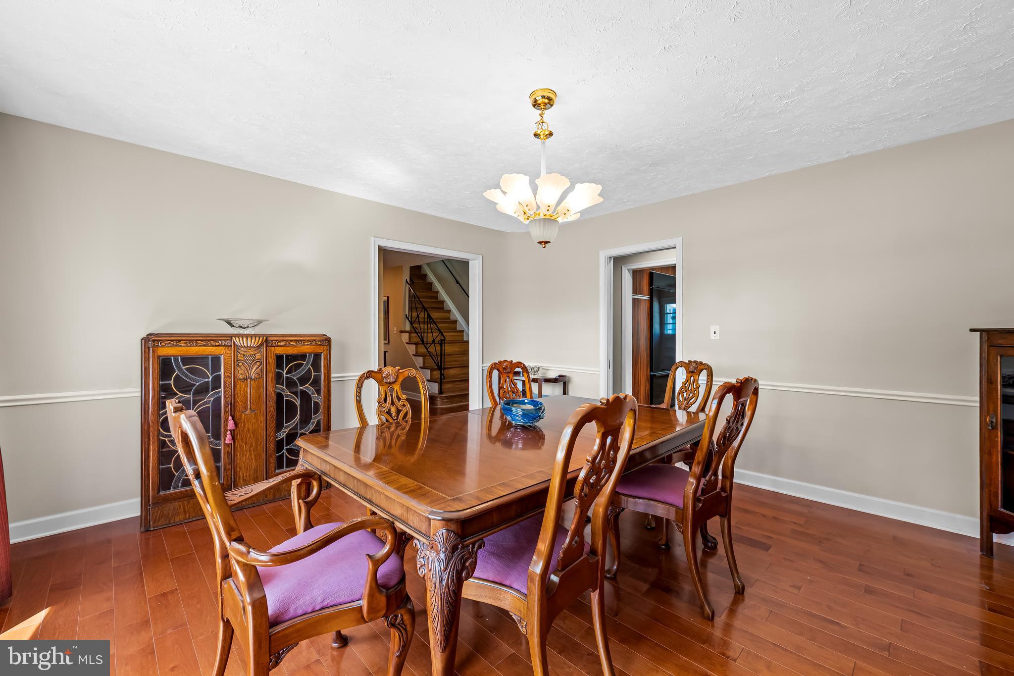 DUMBARTON HEIGHTS - Residential