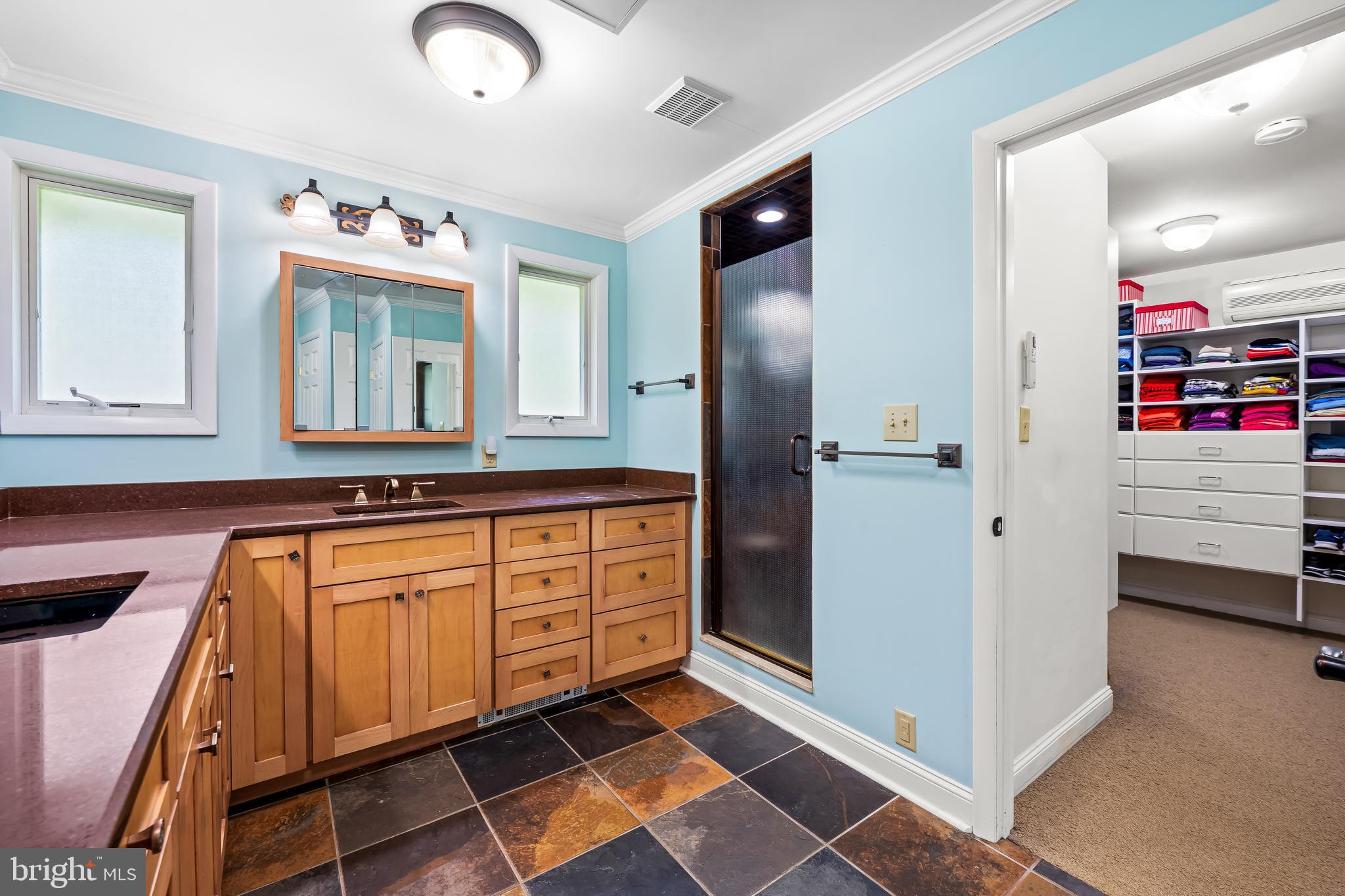 DUMBARTON HEIGHTS - Residential