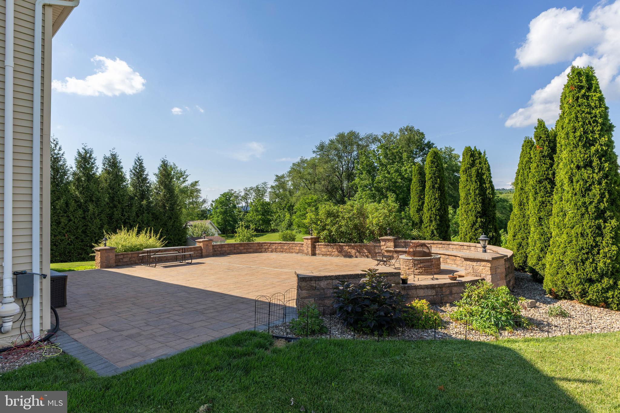 SPRINGFIELD - Residential