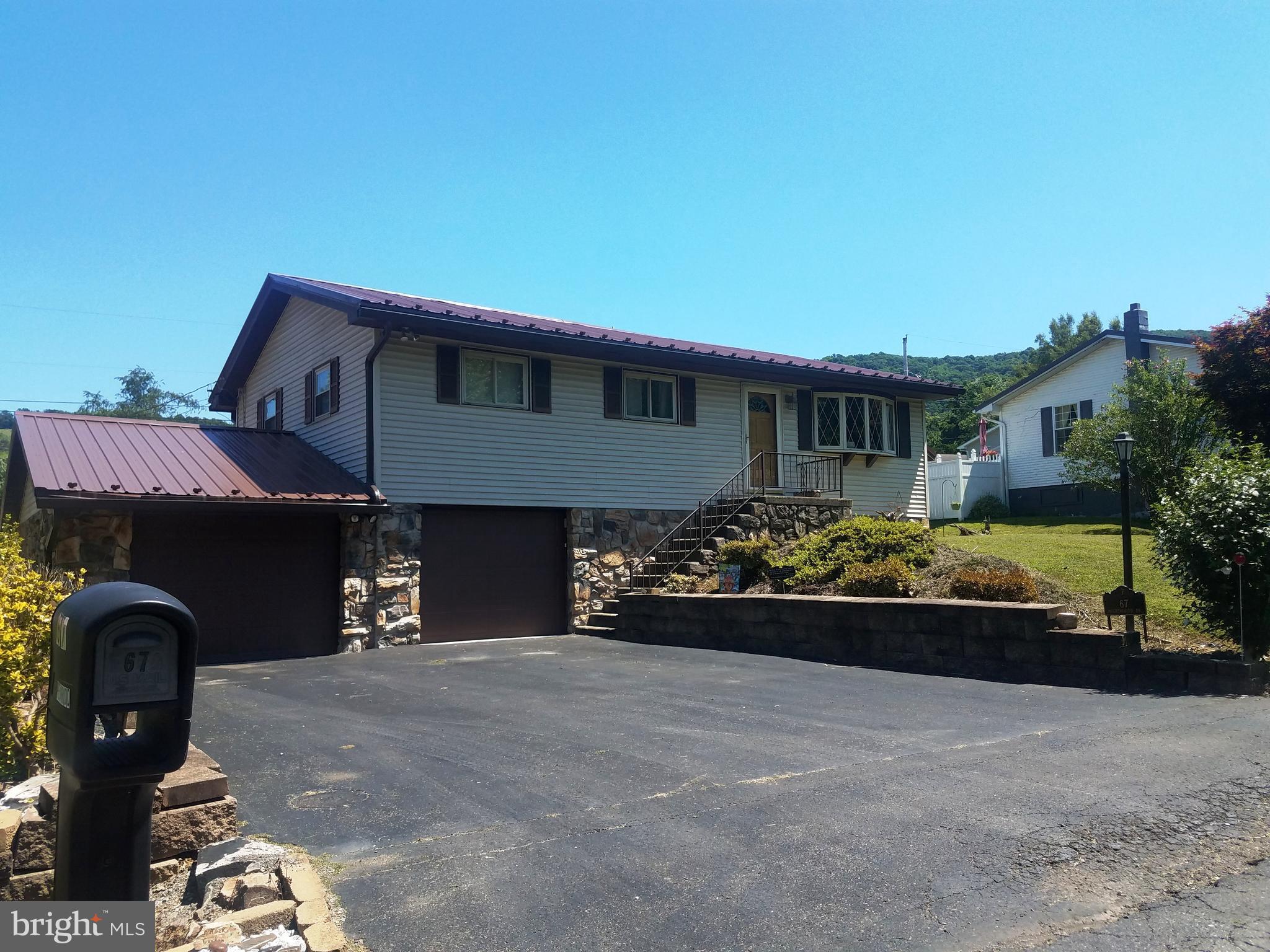 MILLERDALE - Residential