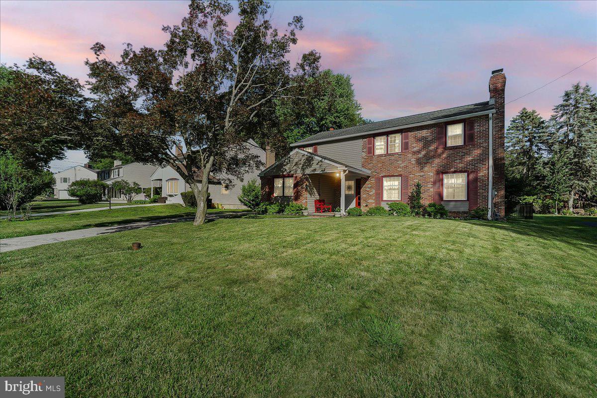 BEATTY HILLS - Residential
