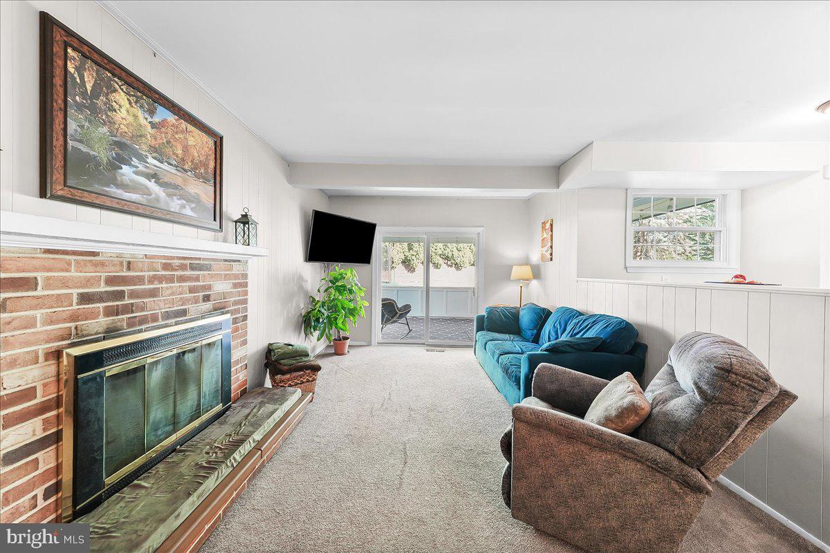 BEATTY HILLS - Residential