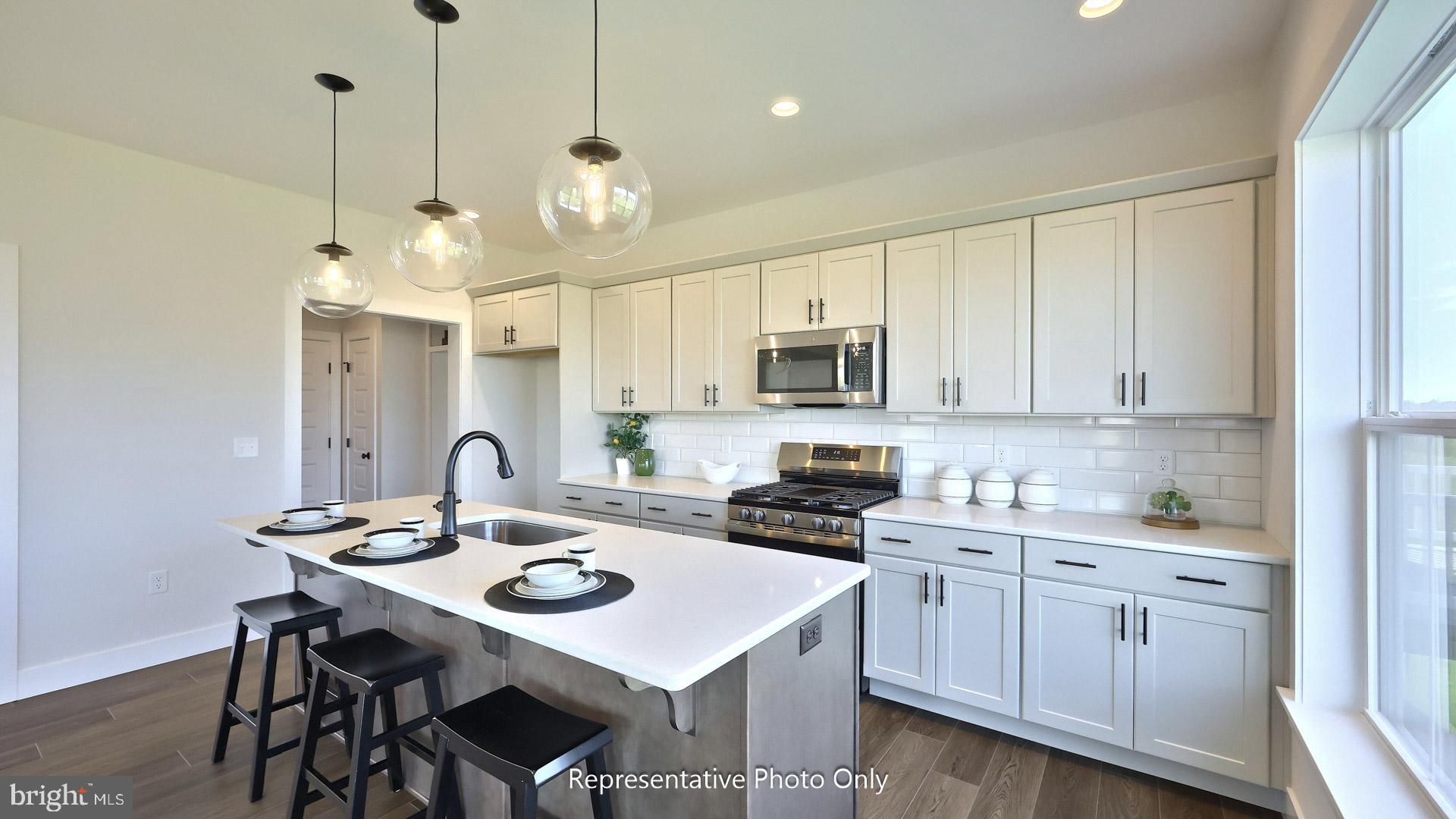 EDGEMONT PRESERVE - Residential