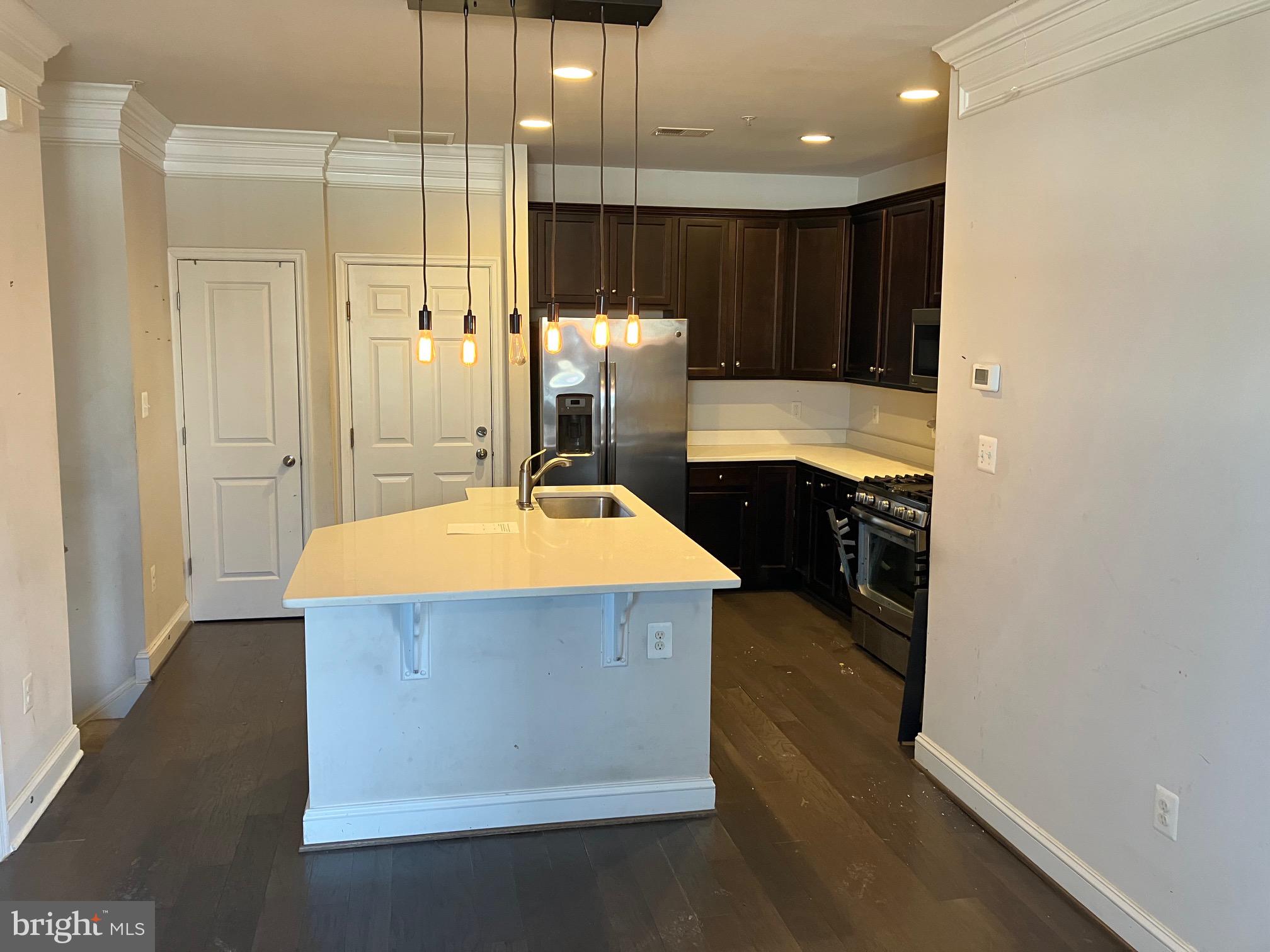 STONEY RUN - Residential