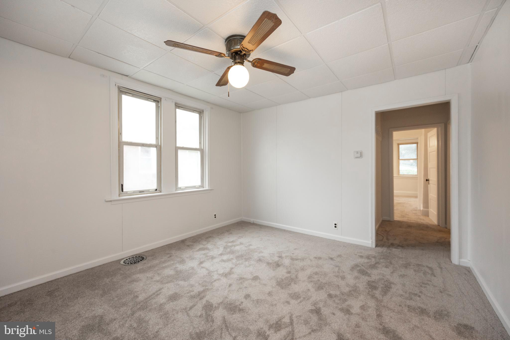 WESTINGHOUSE VLG - Residential