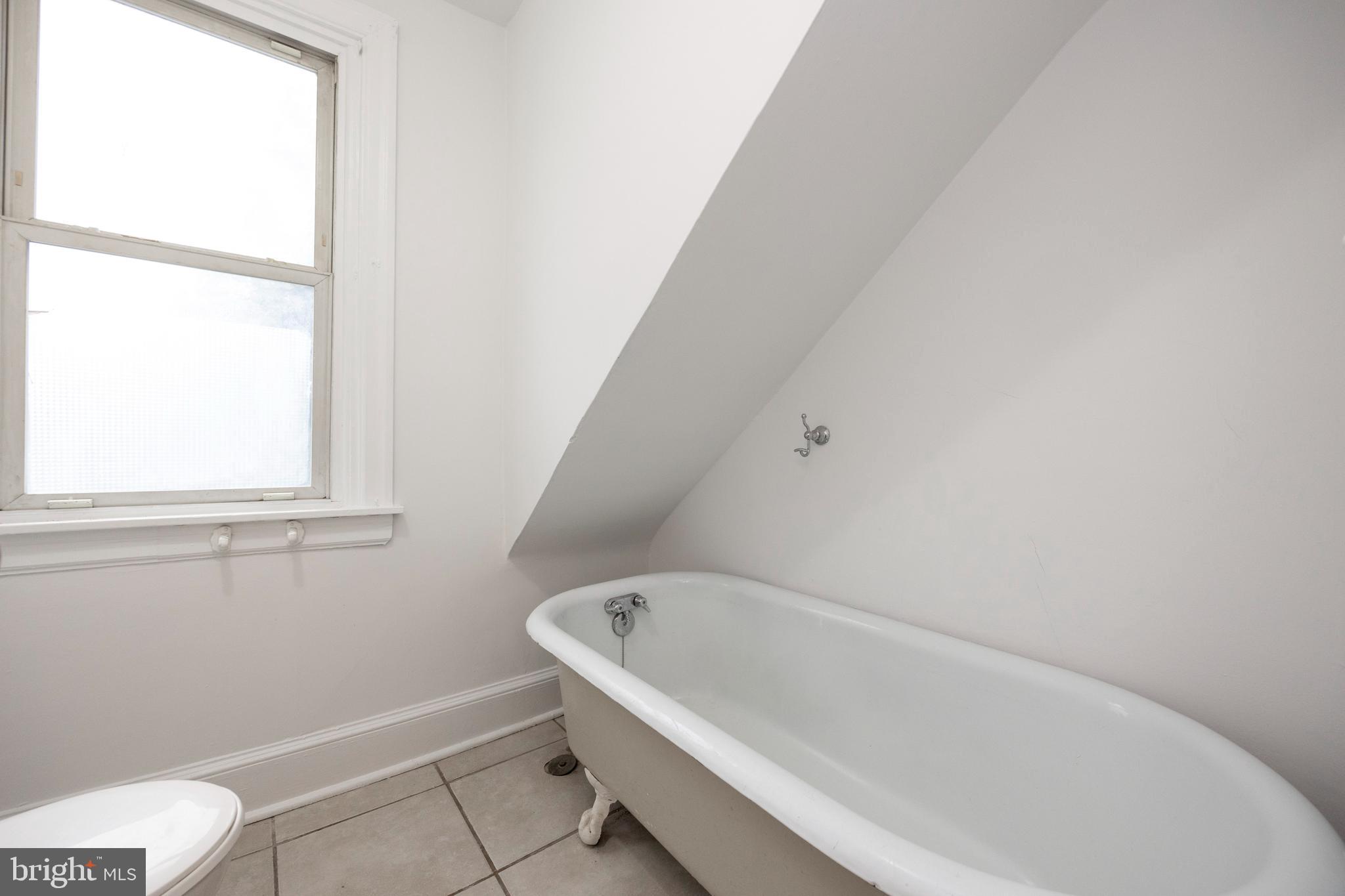 WESTINGHOUSE VLG - Residential