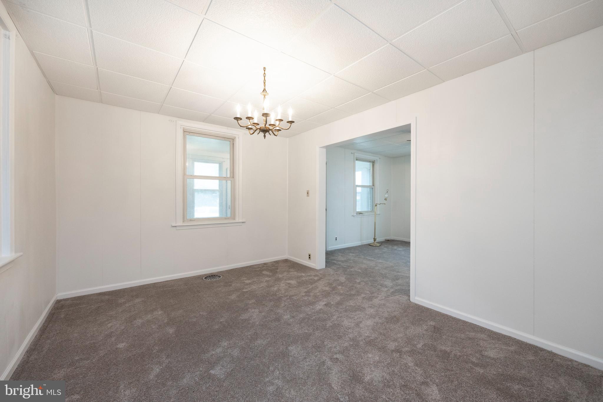 WESTINGHOUSE VLG - Residential