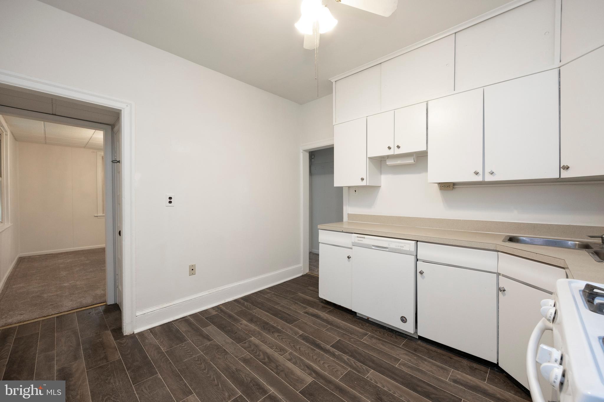 WESTINGHOUSE VLG - Residential