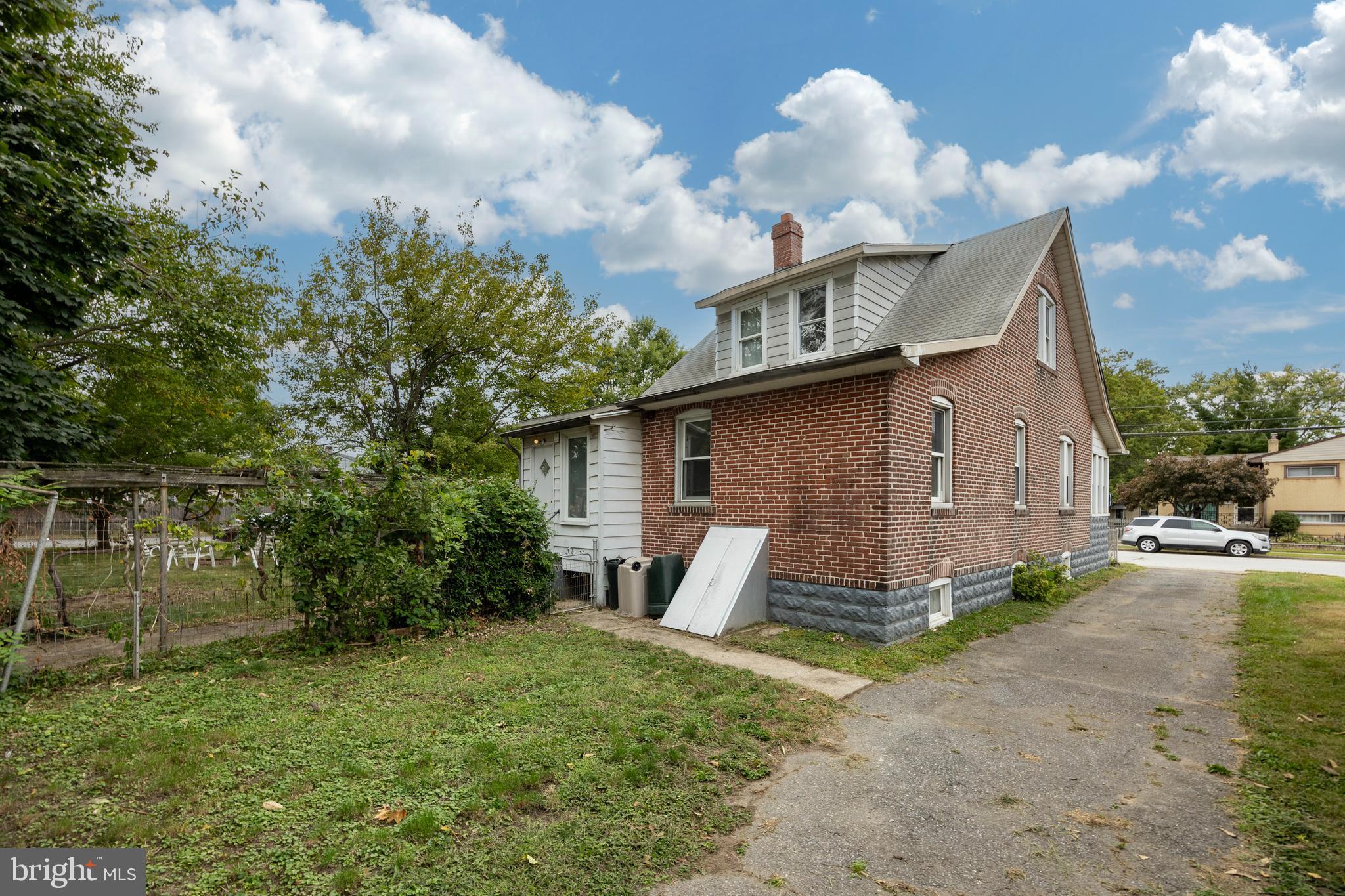 WESTINGHOUSE VLG - Residential