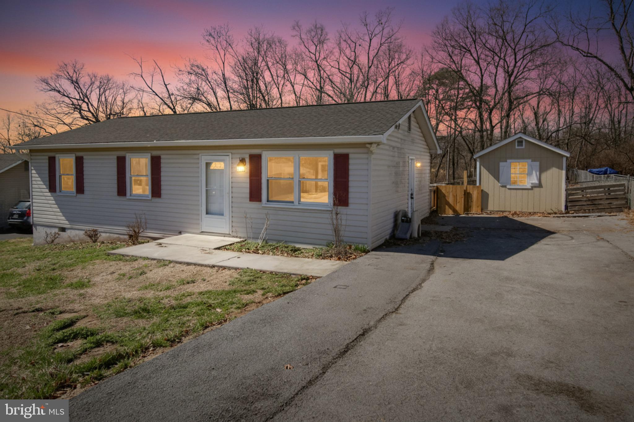 FAIRVIEW ORCHARD - Residential