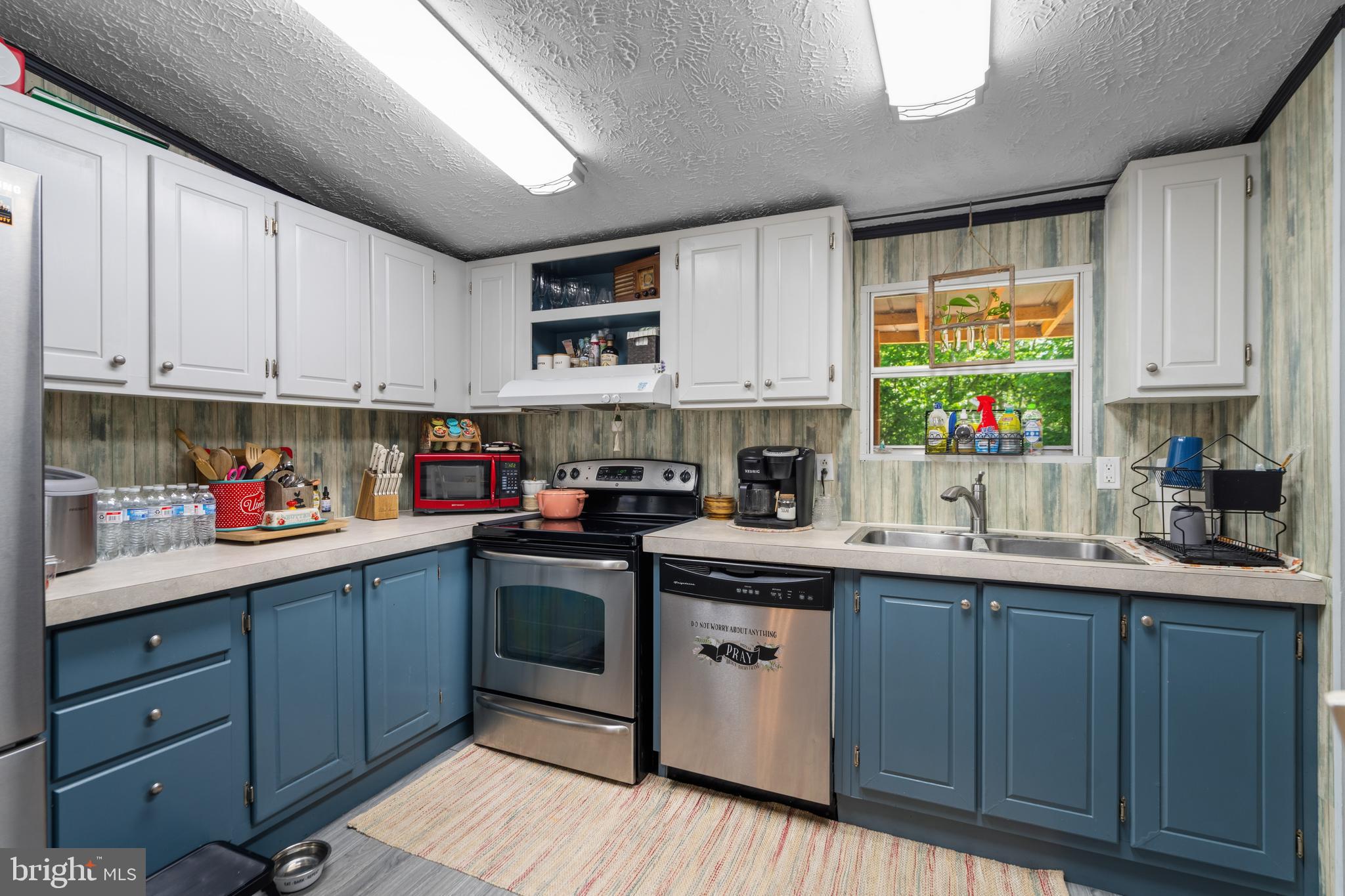 COUNTRYSIDE ESTATES - Residential