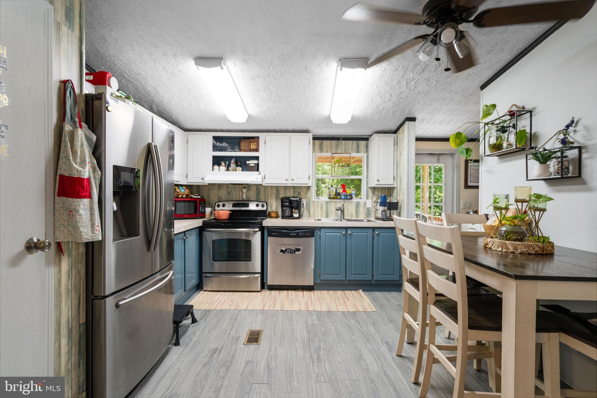 COUNTRYSIDE ESTATES - Residential