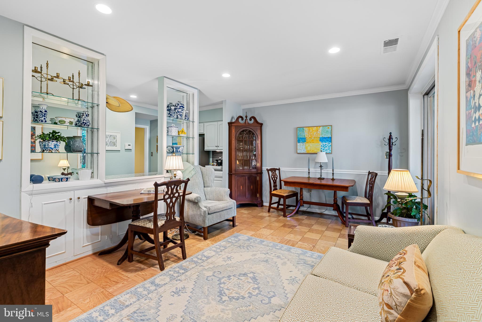 CROSS KEYS - Residential