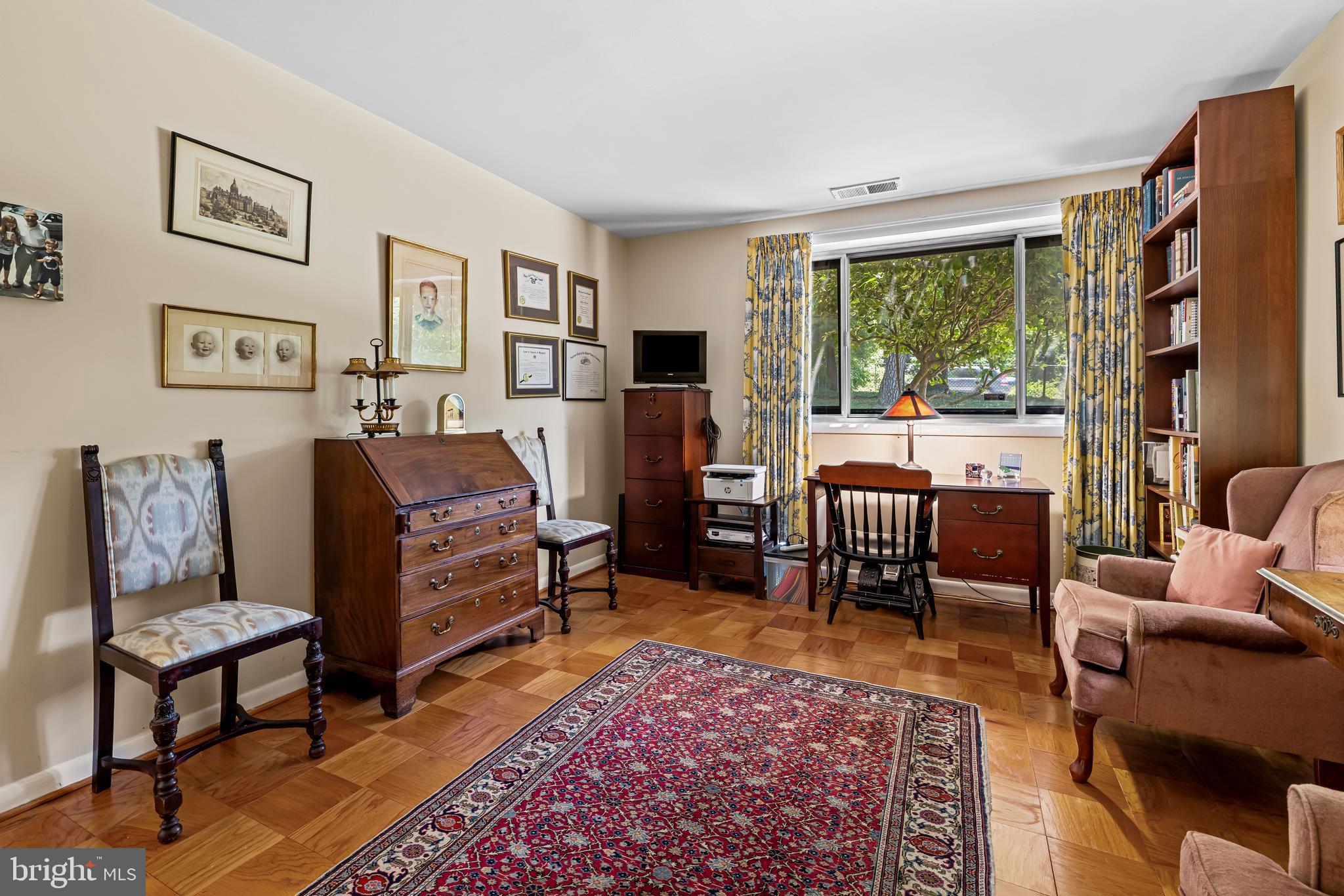 CROSS KEYS - Residential