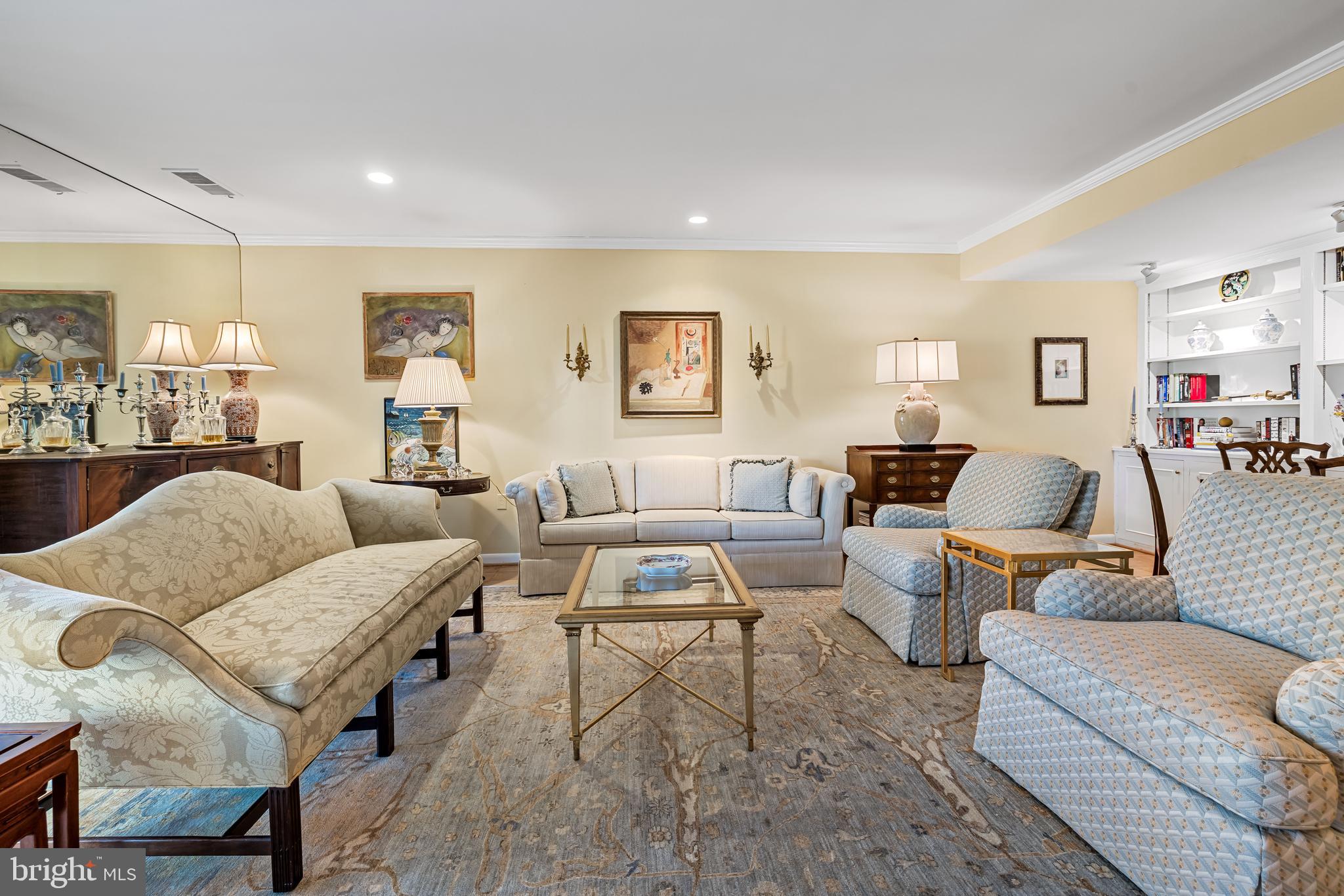 CROSS KEYS - Residential