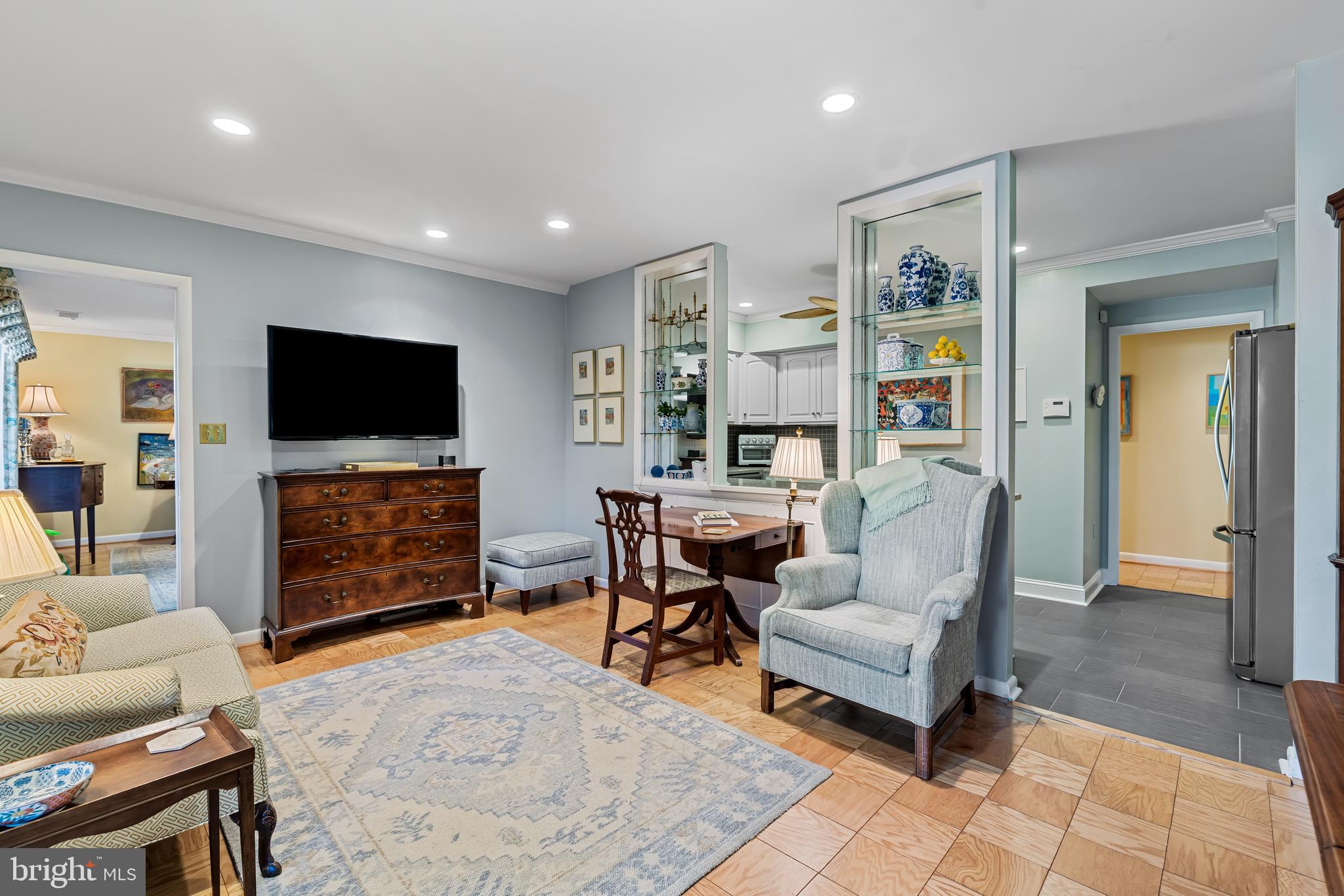 CROSS KEYS - Residential