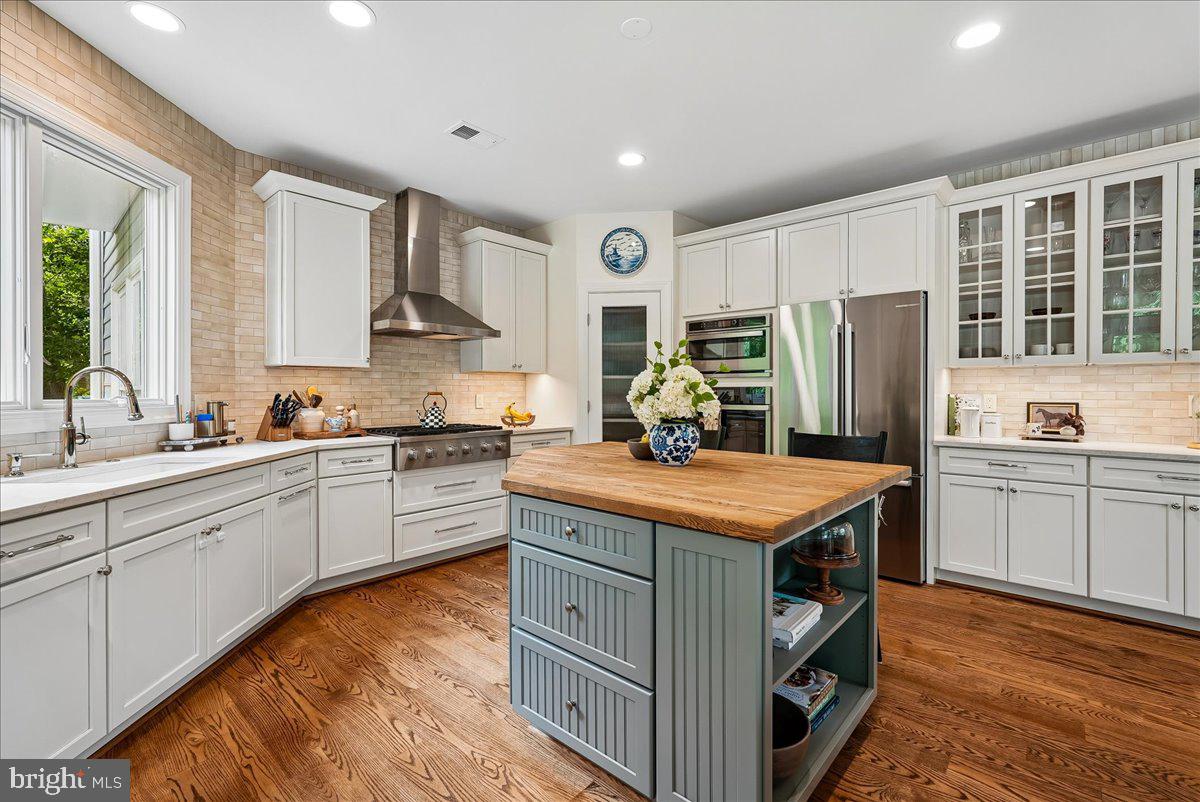 RIVER CREEK - Residential