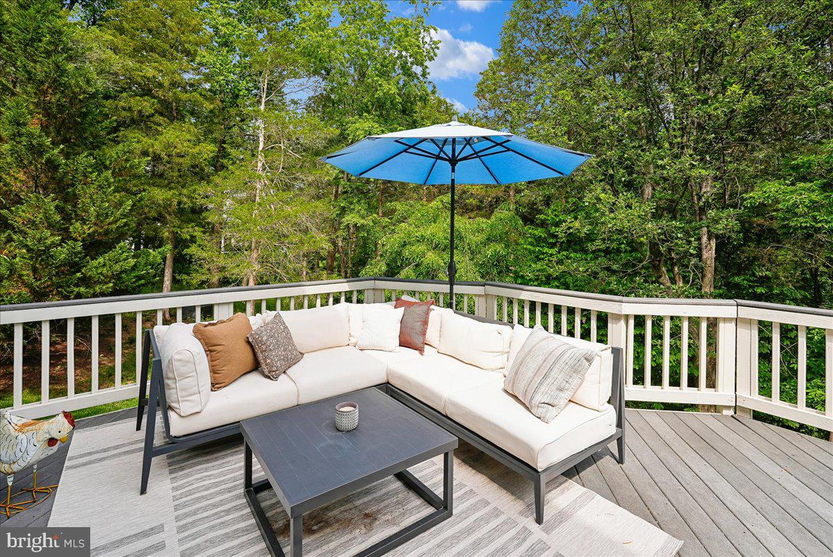 RIVER CREEK - Residential