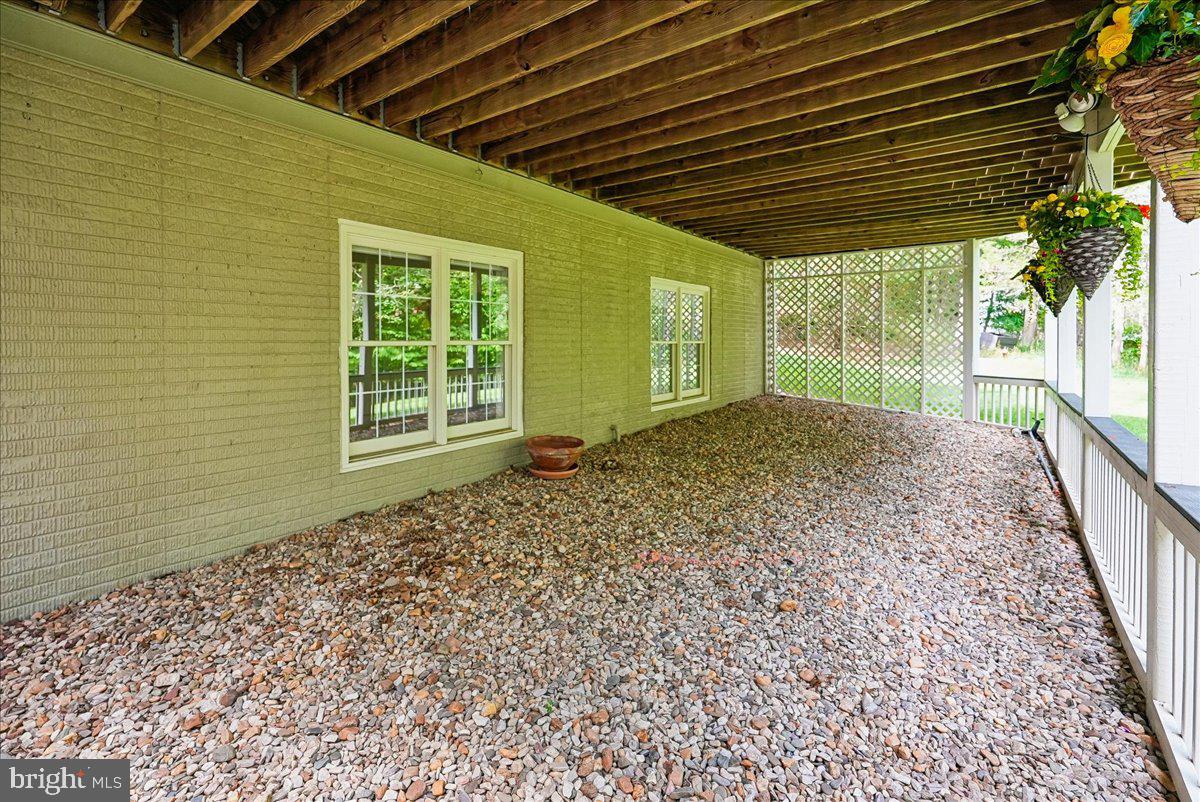 RIVER CREEK - Residential