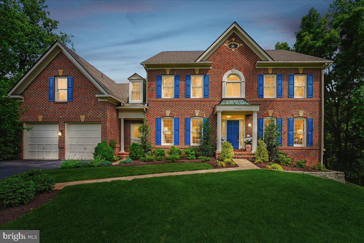 RIVER CREEK - Residential