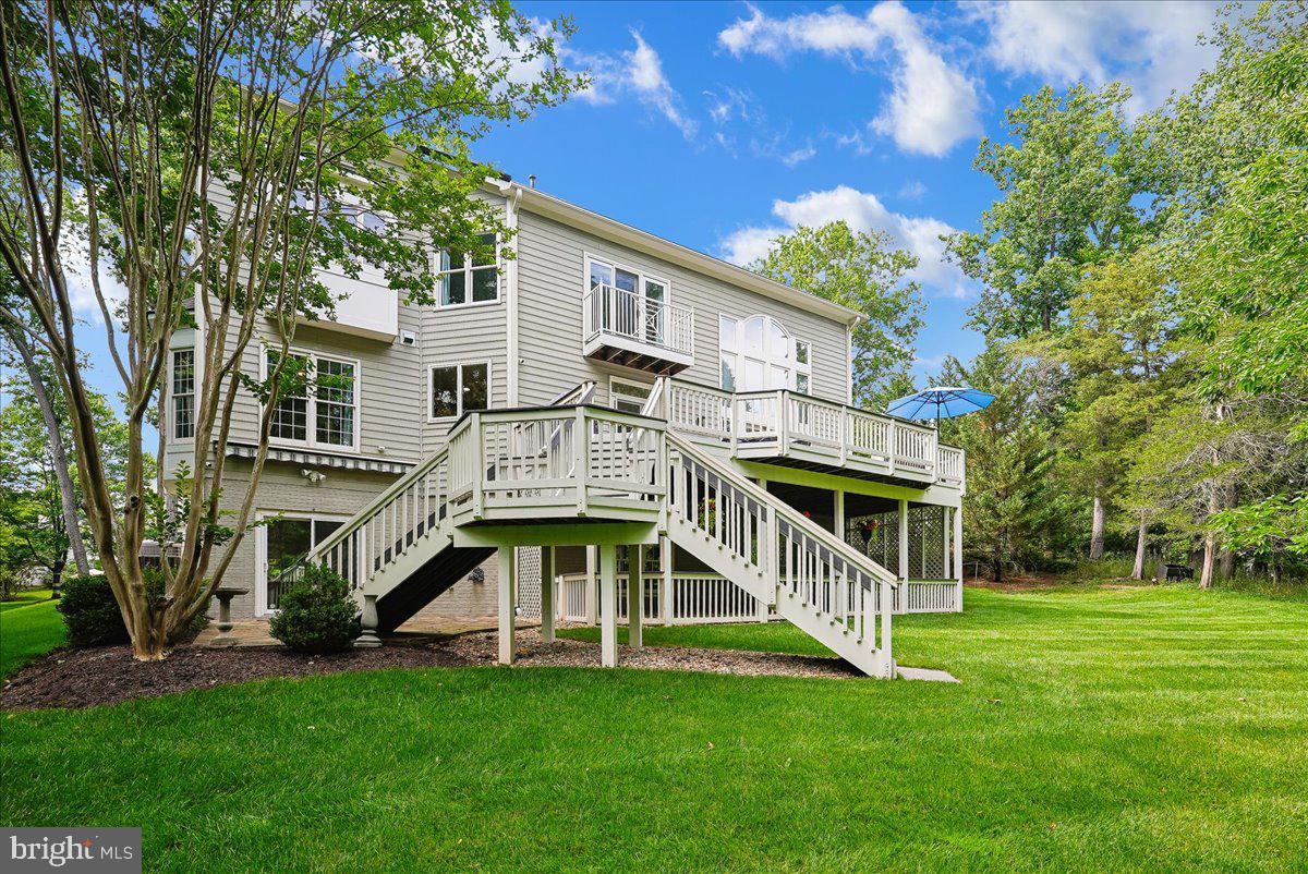 RIVER CREEK - Residential
