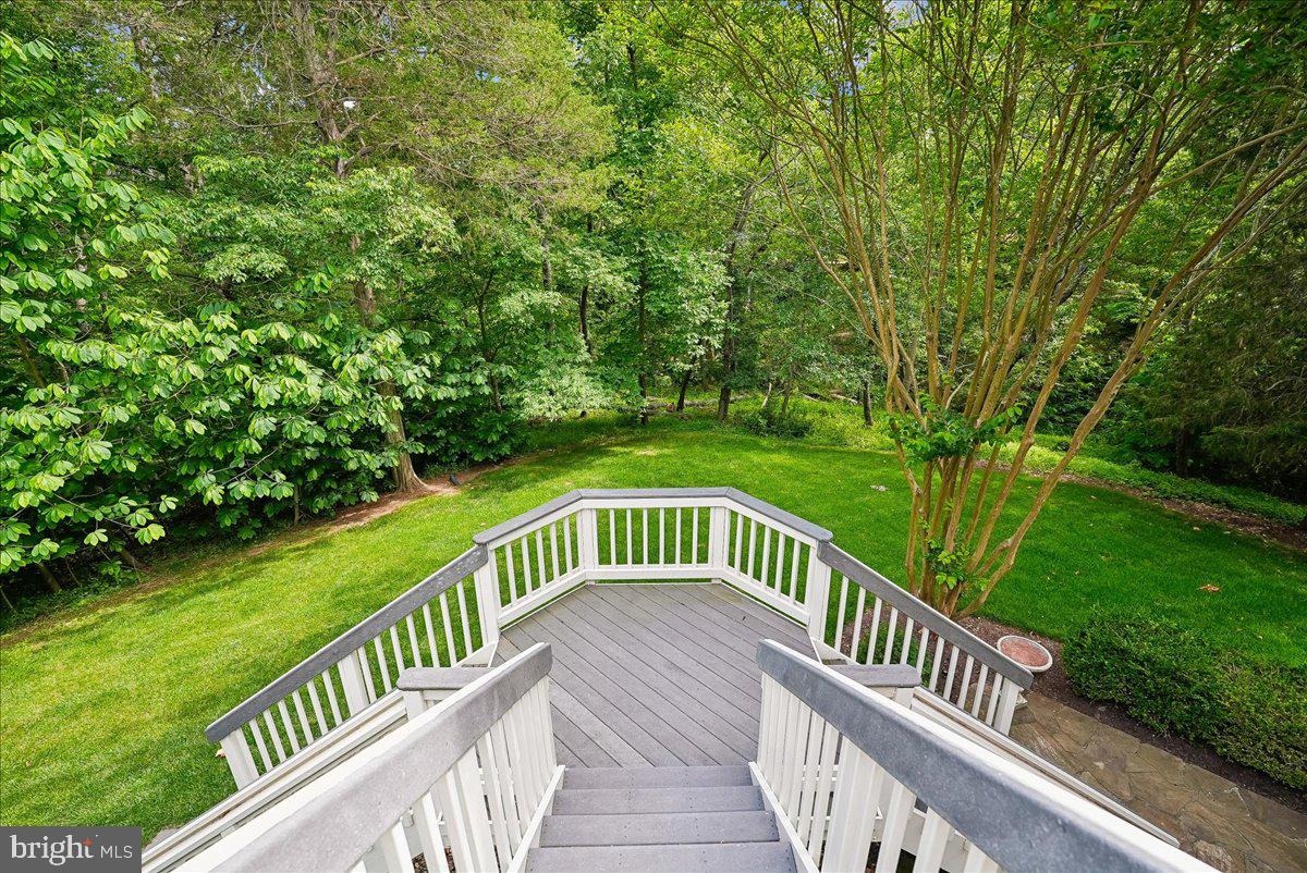 RIVER CREEK - Residential